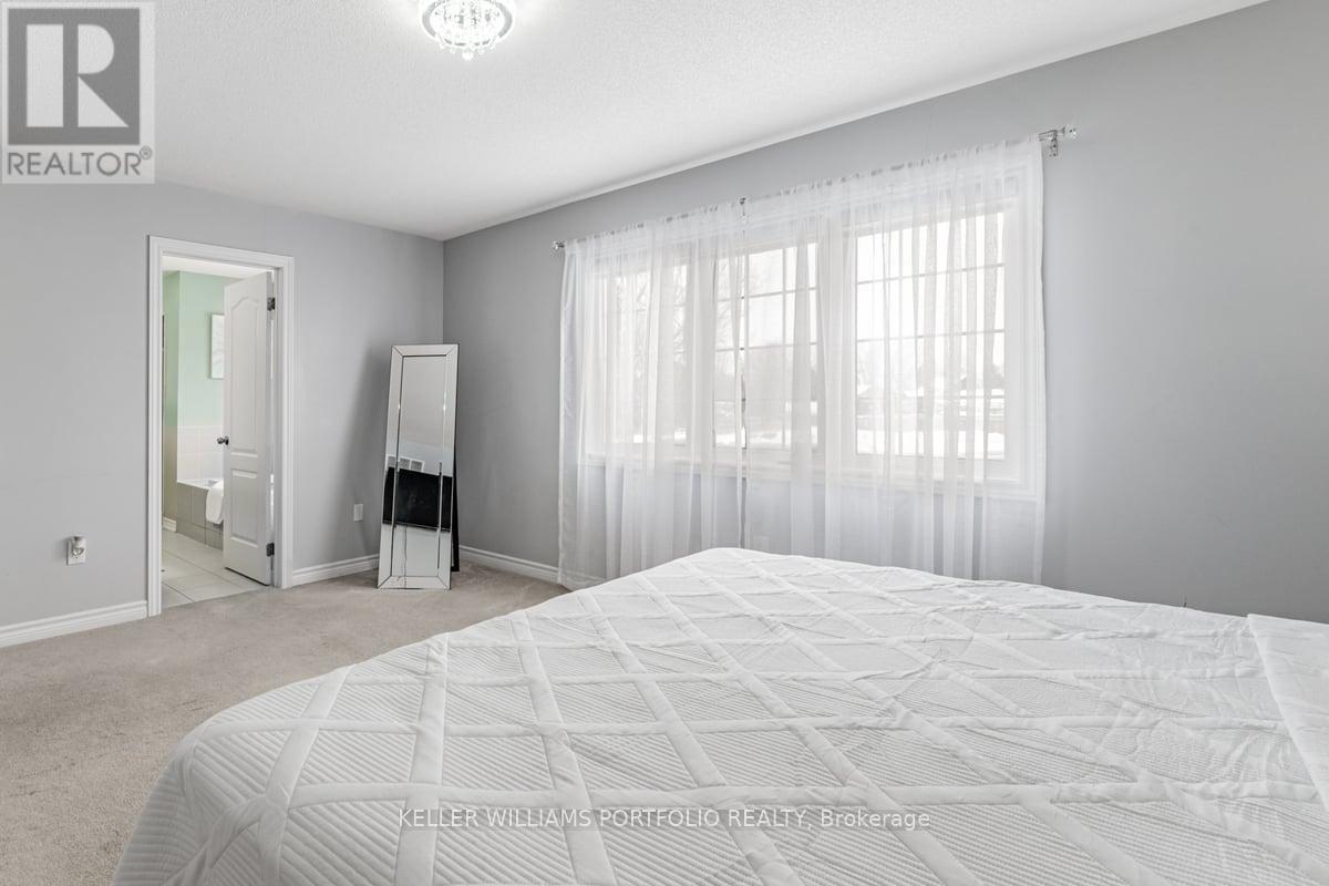 42 Willoughby Place, Clarington, Ontario  L1C 0W4 - Photo 25 - E12109096