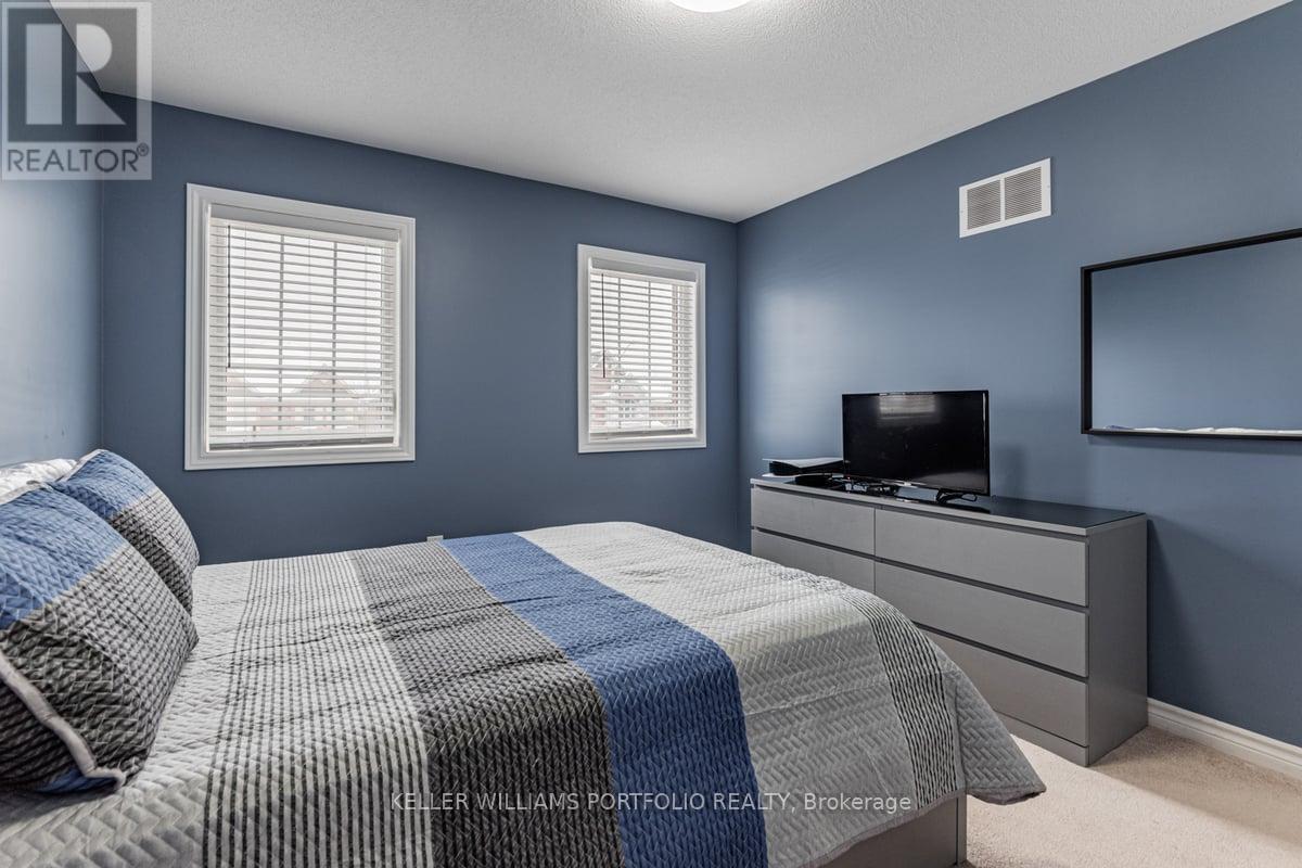42 Willoughby Place, Clarington, Ontario  L1C 0W4 - Photo 33 - E12109096