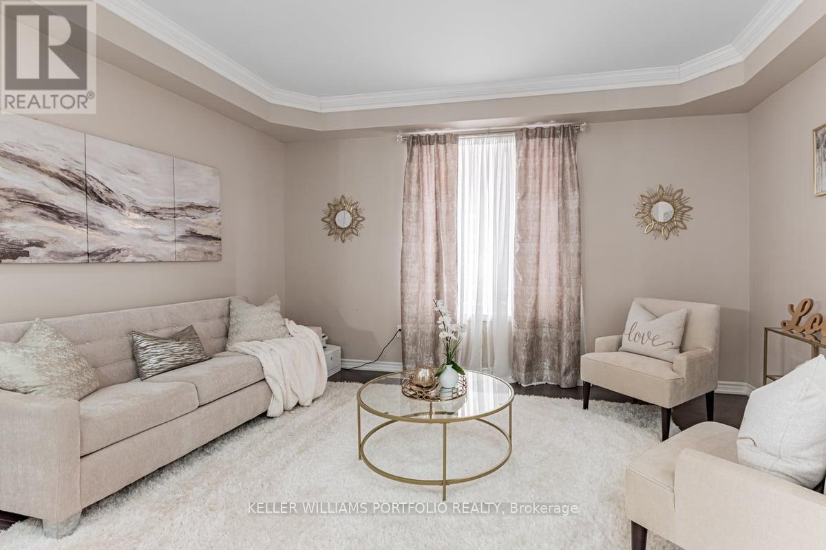 42 Willoughby Place, Clarington, Ontario  L1C 0W4 - Photo 6 - E12109096