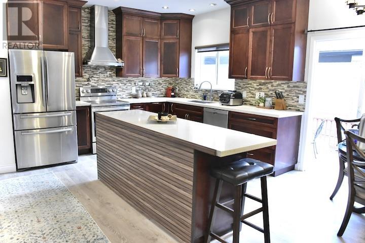 Property at 122 BLACKBERRY DRIVE image 4