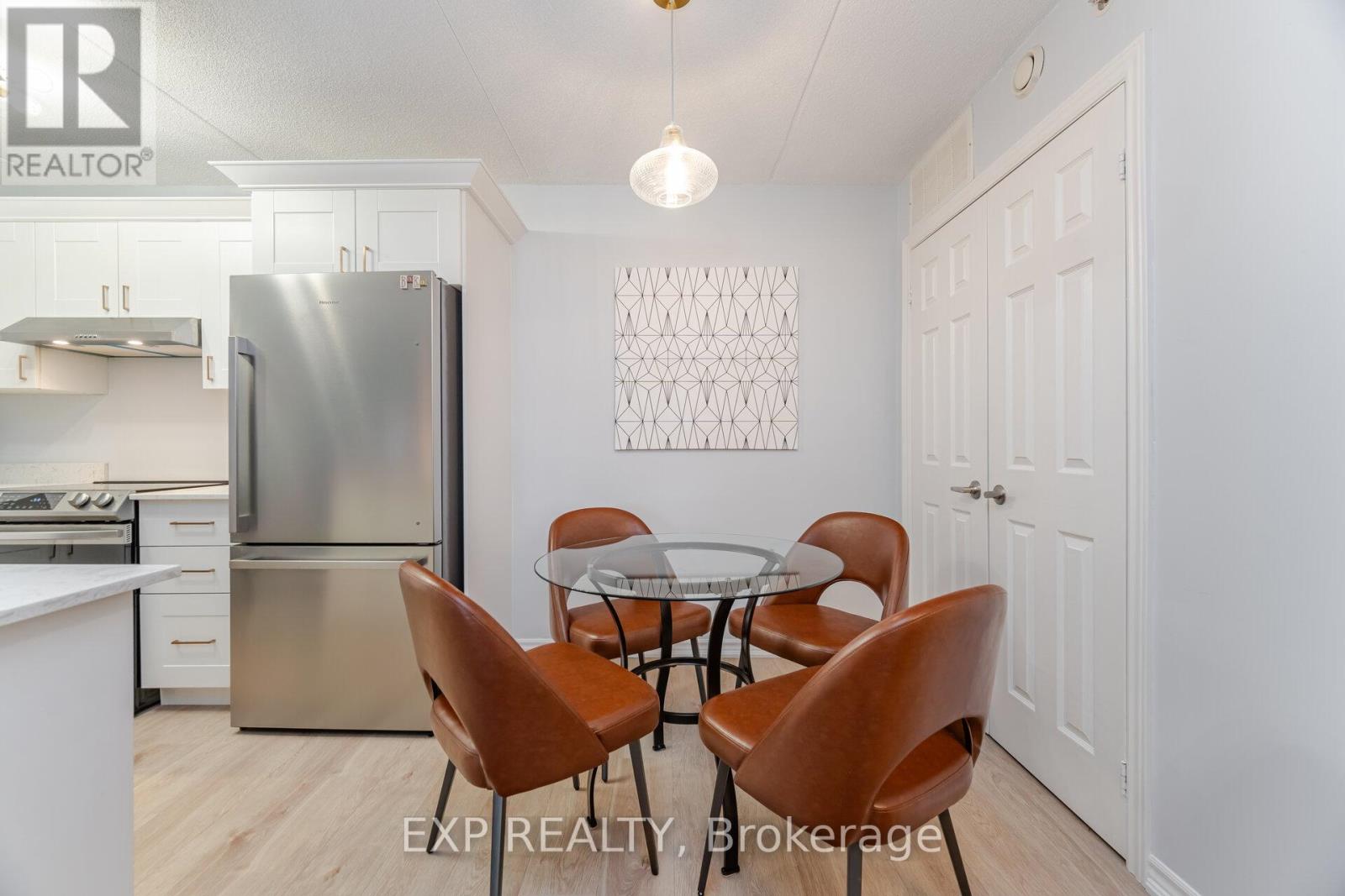 104 - 4005 Kilmer Drive, Burlington, Ontario  L7M 4M2 - Photo 11 - W12109094