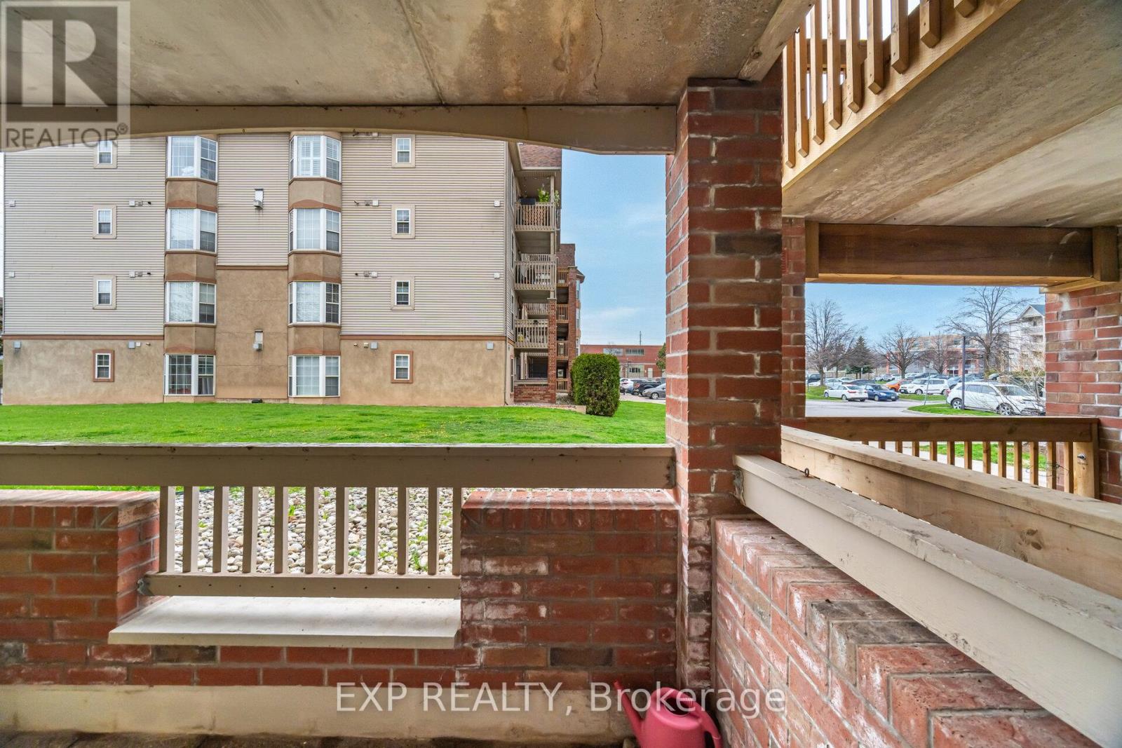 104 - 4005 Kilmer Drive, Burlington, Ontario  L7M 4M2 - Photo 21 - W12109094