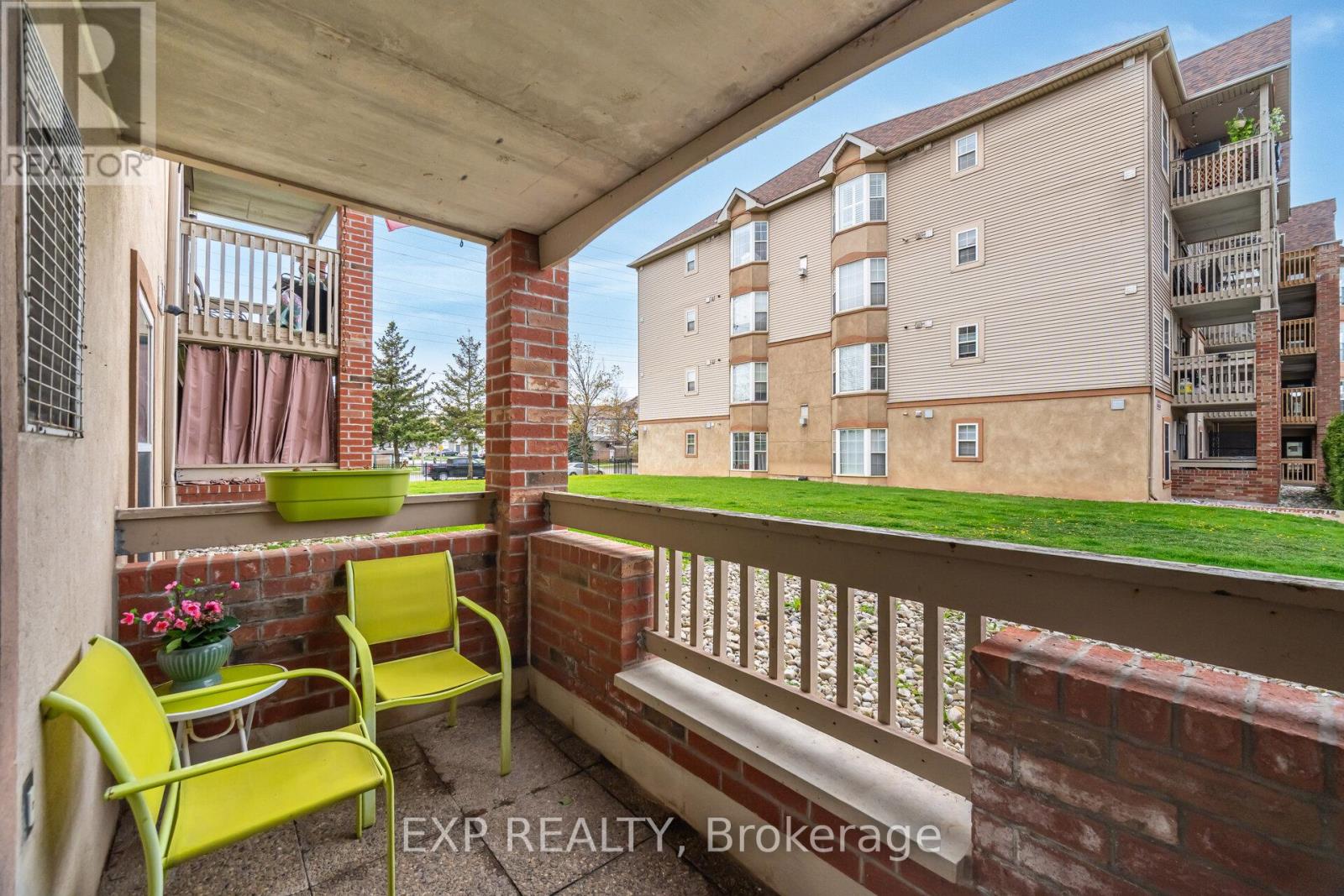 104 - 4005 Kilmer Drive, Burlington, Ontario  L7M 4M2 - Photo 22 - W12109094