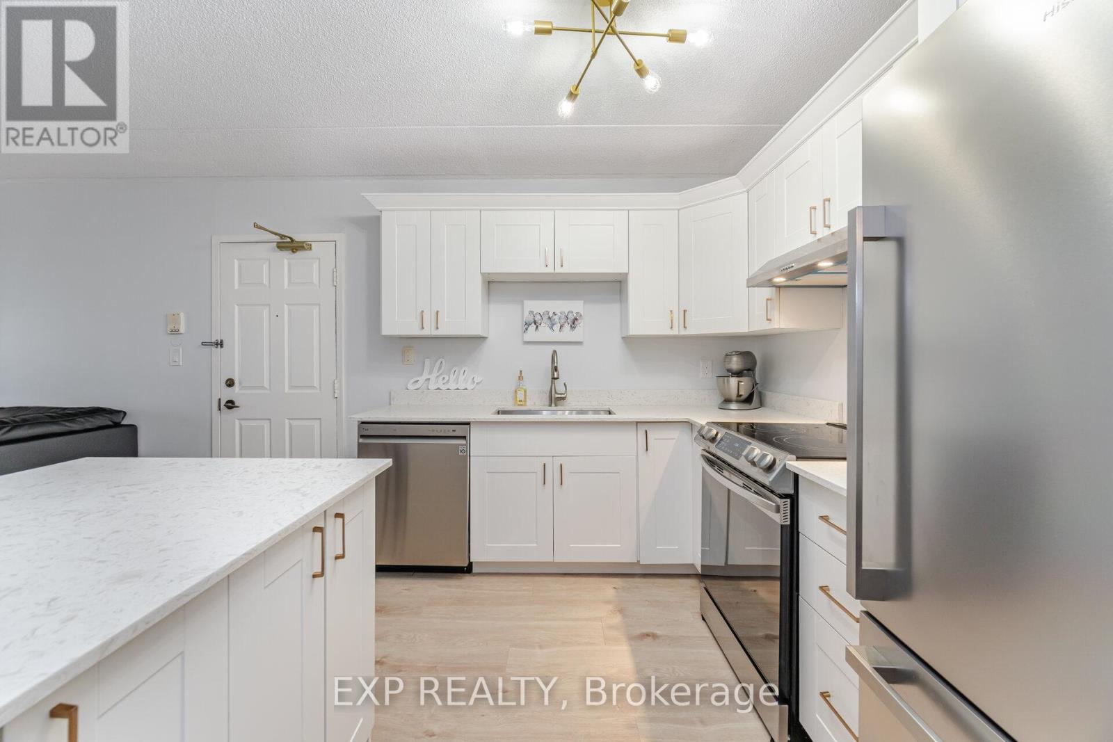 104 - 4005 Kilmer Drive, Burlington, Ontario  L7M 4M2 - Photo 8 - W12109094