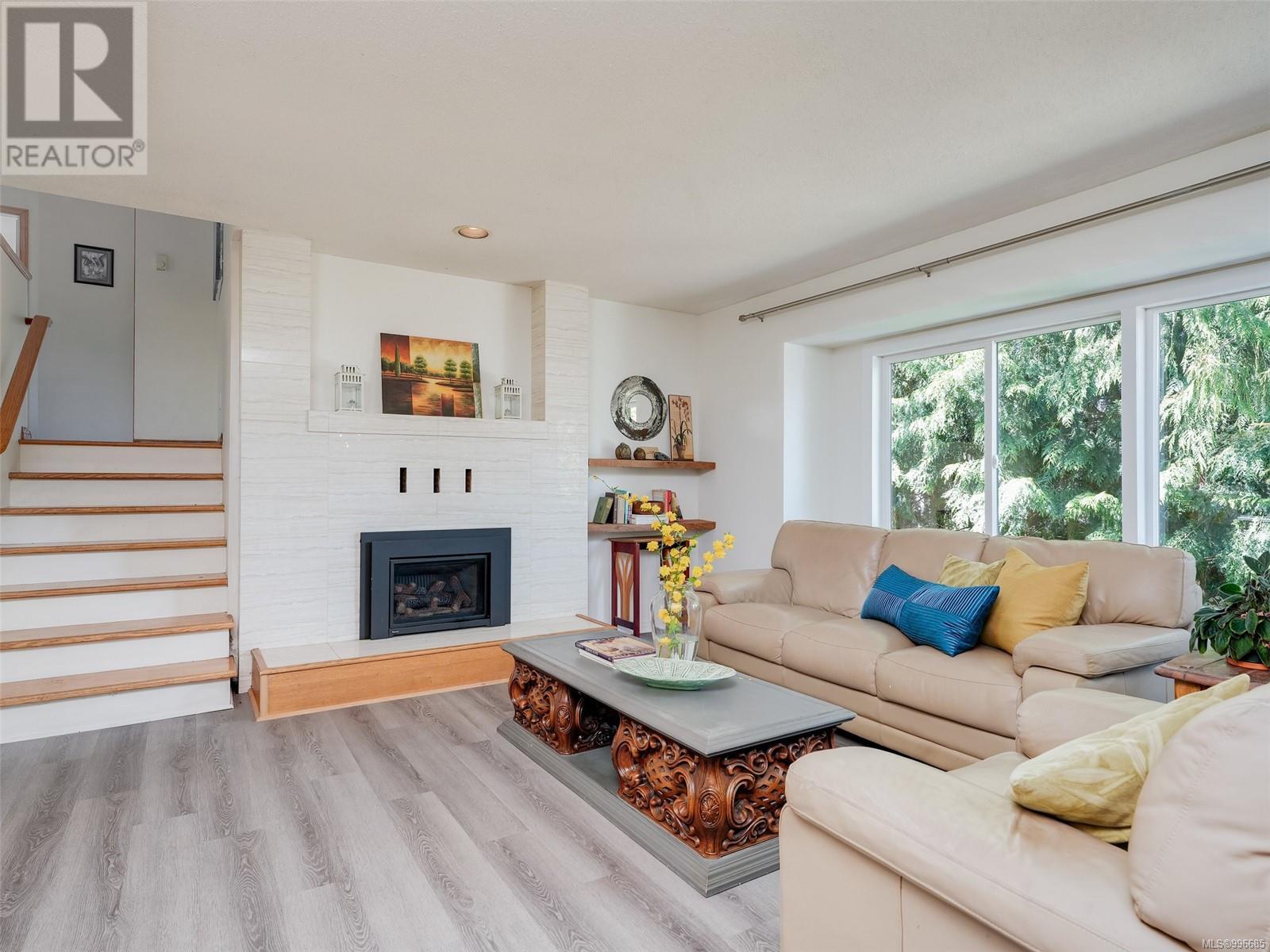 Property at 7082 Hagan Rd image 3