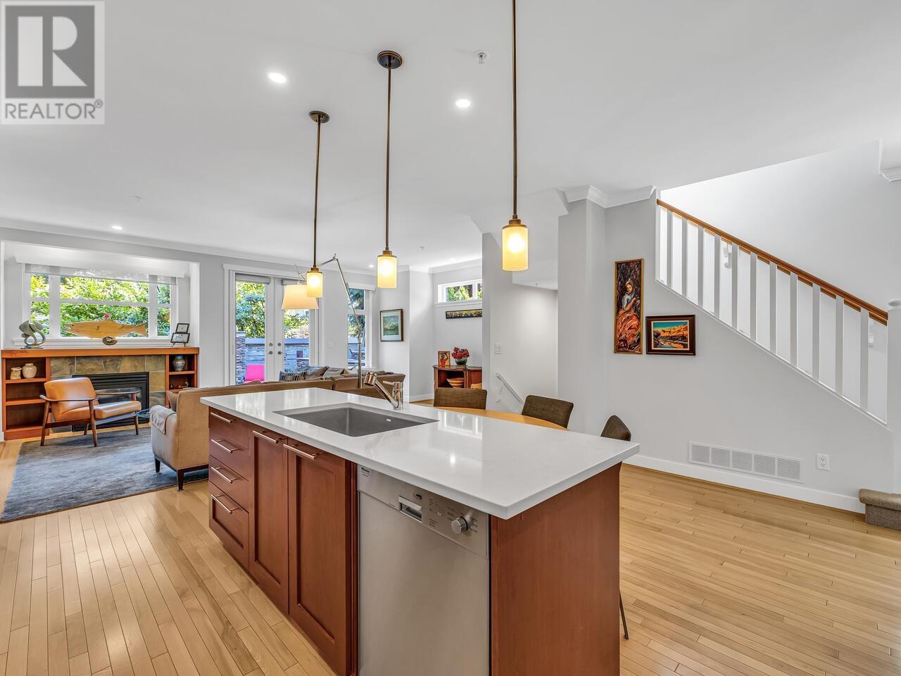 Property at 4658 CAPILANO ROAD image 4