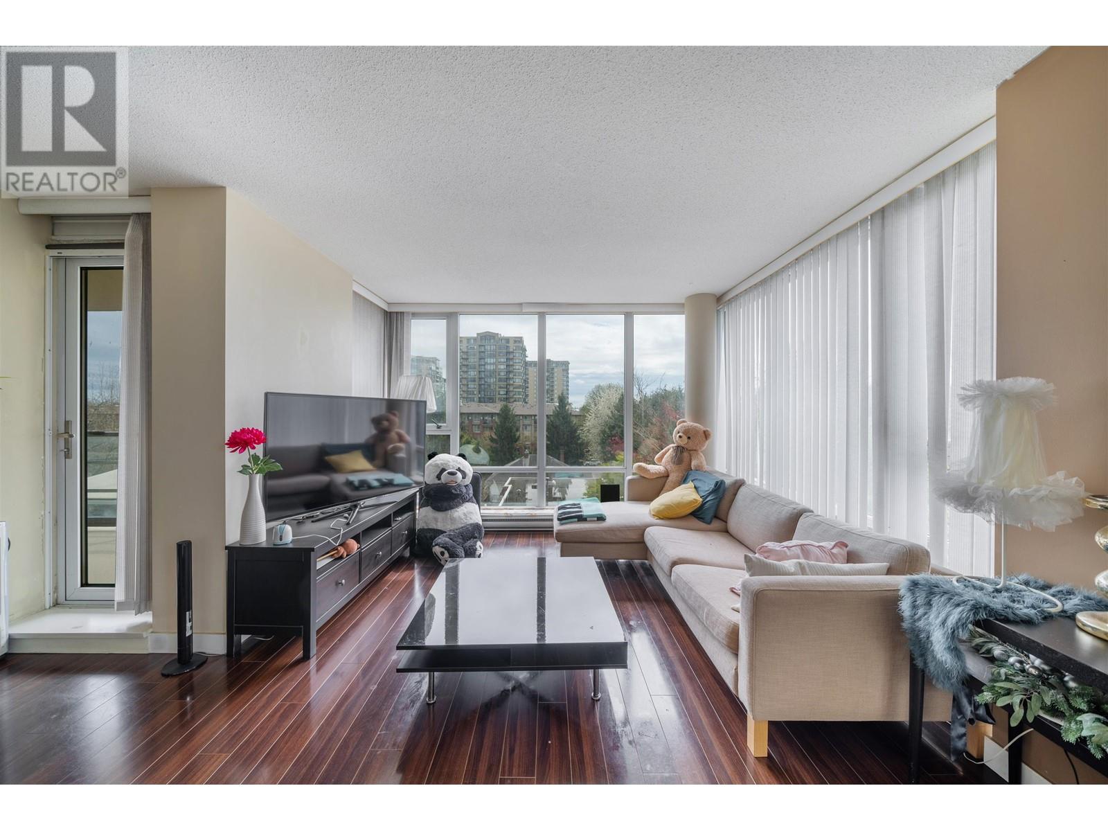 501 9171 Ferndale Road, Richmond, British Columbia  V6Y 0A5 - Photo 4 - R2995323