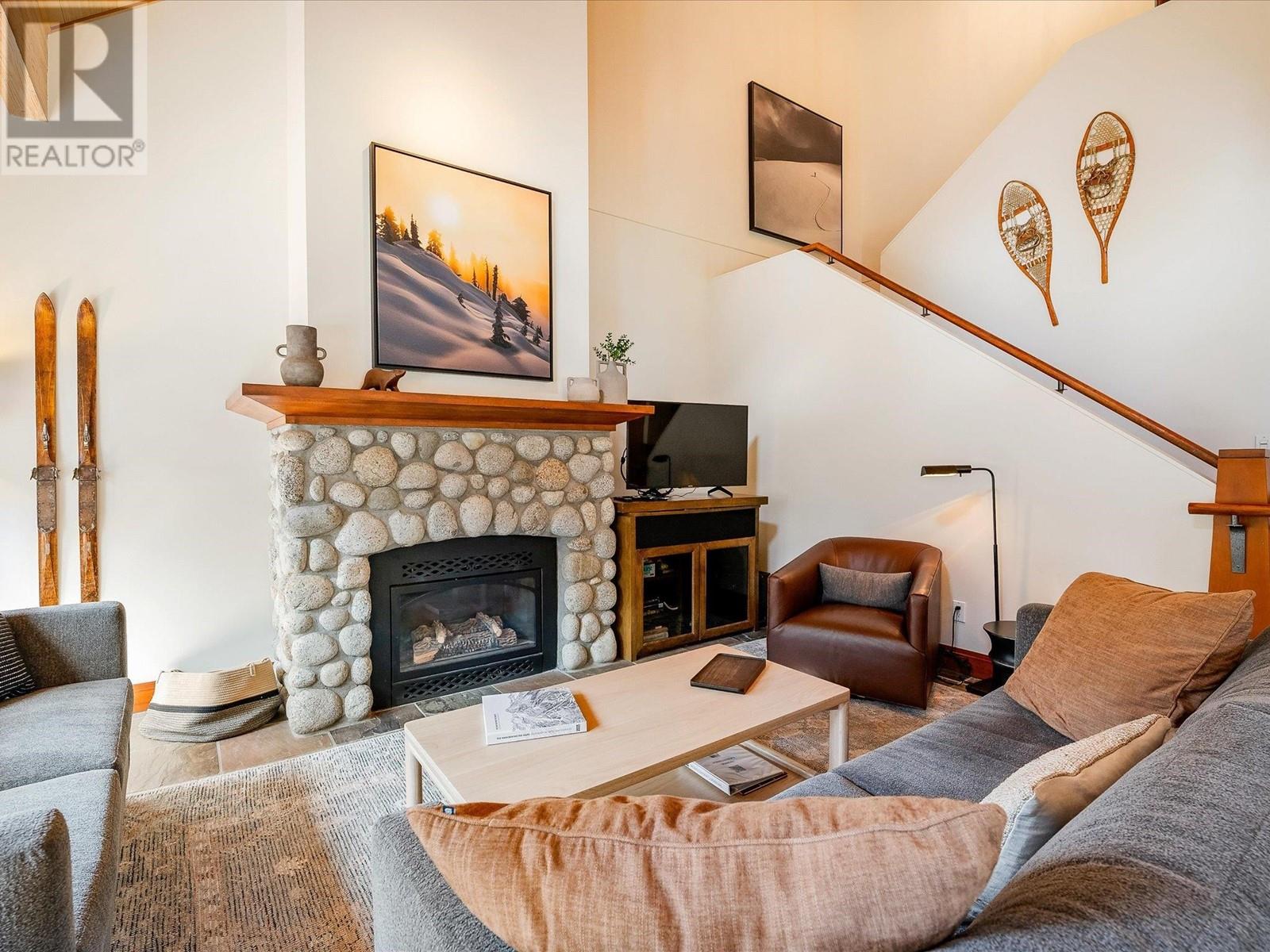C 4867 Casabella Crescent, Whistler, British Columbia  V8E 0Z4 - Photo 10 - R2995345