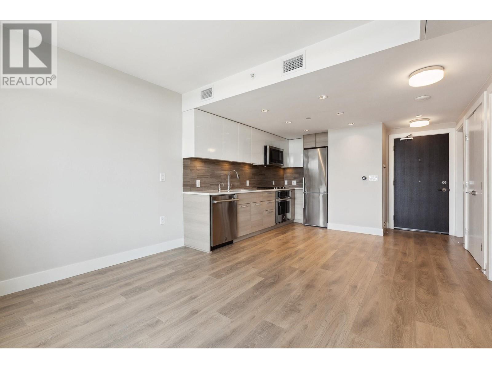1104 8533 River District Crossing, Vancouver, British Columbia  V5S 0H2 - Photo 2 - R2995349