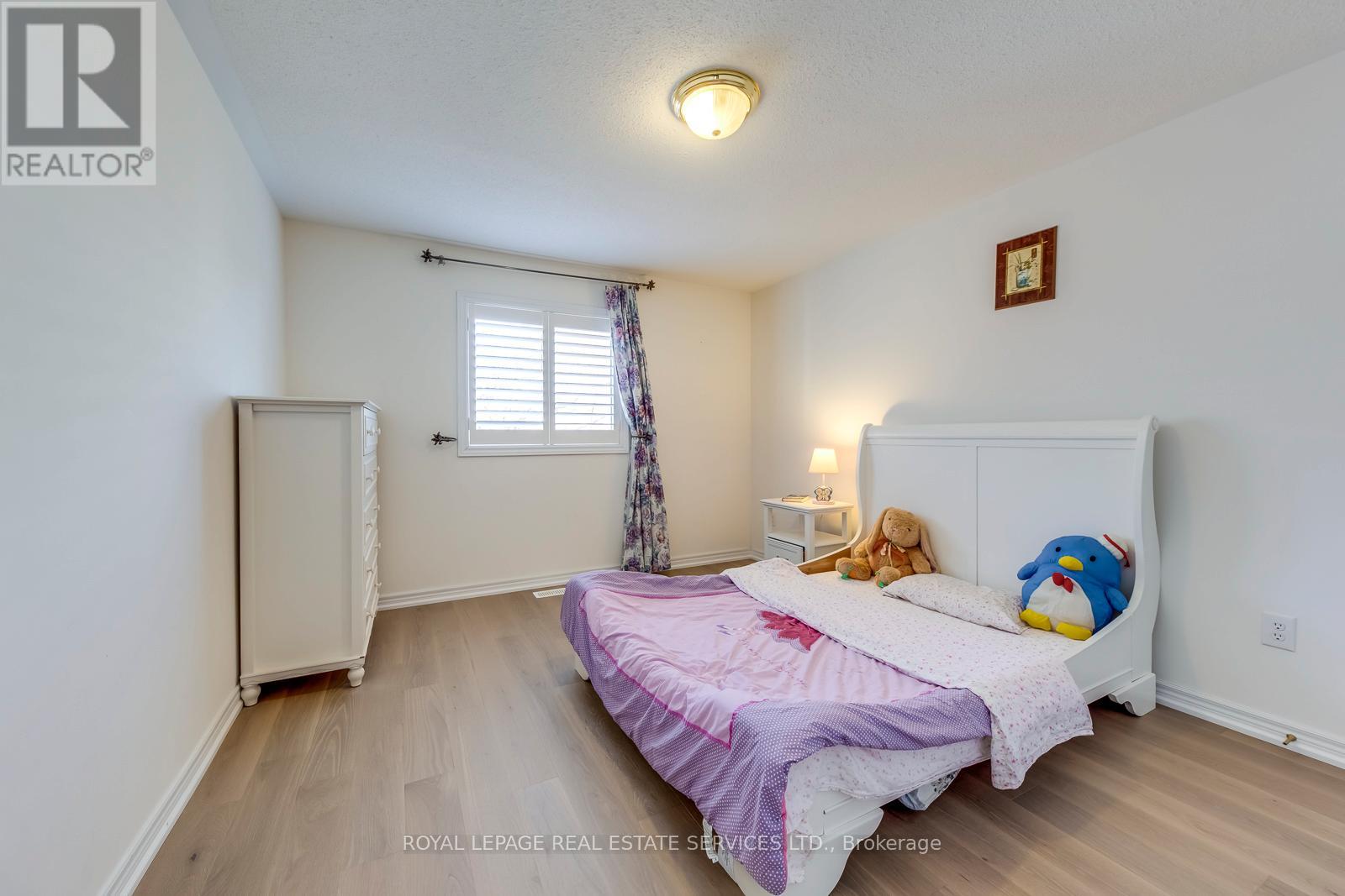 21 Callisto Court, Mississauga, Ontario  L5M 0A1 - Photo 27 - W12036180