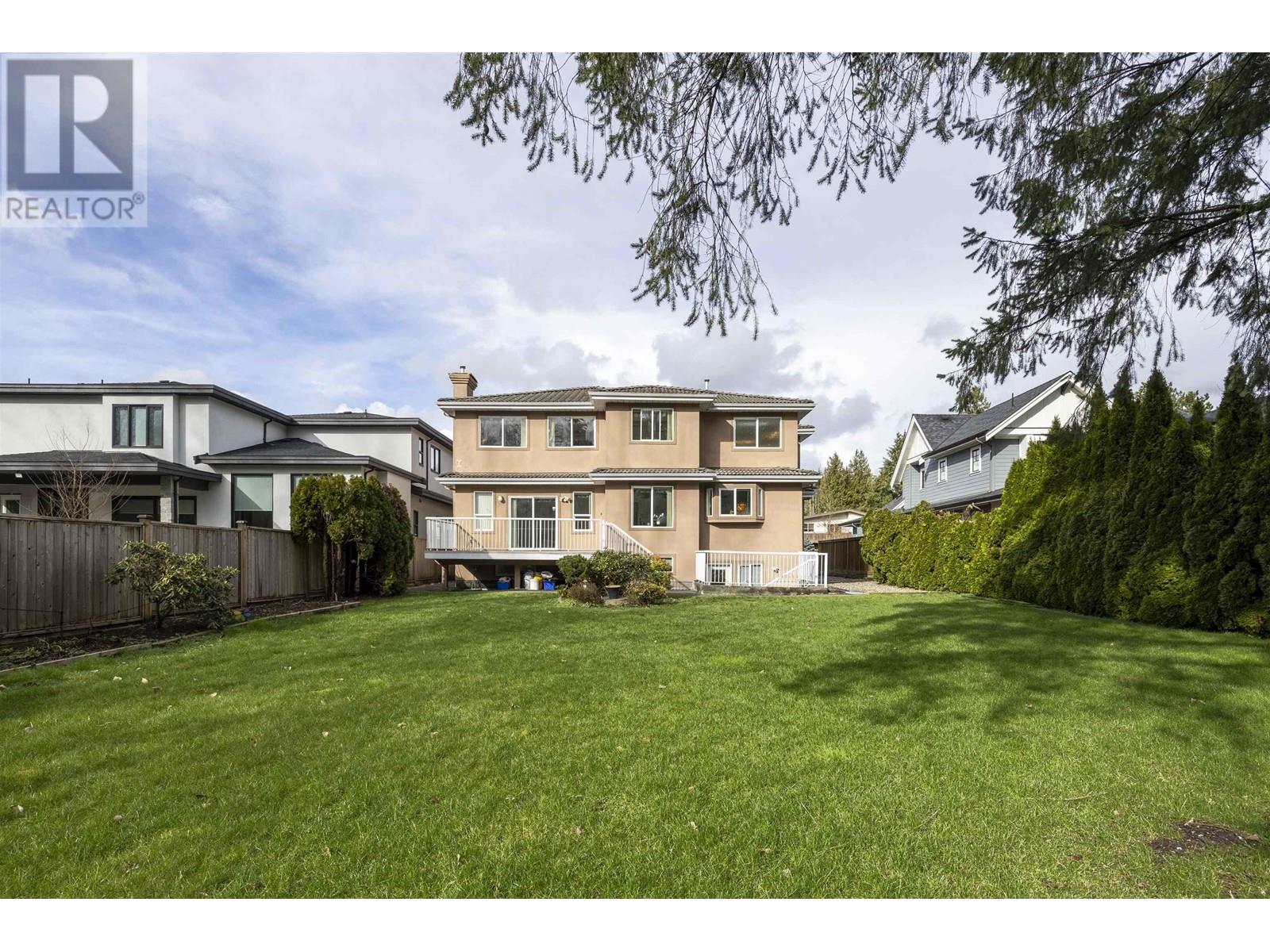 Property at 5680 CEDARWOOD STREET image 2