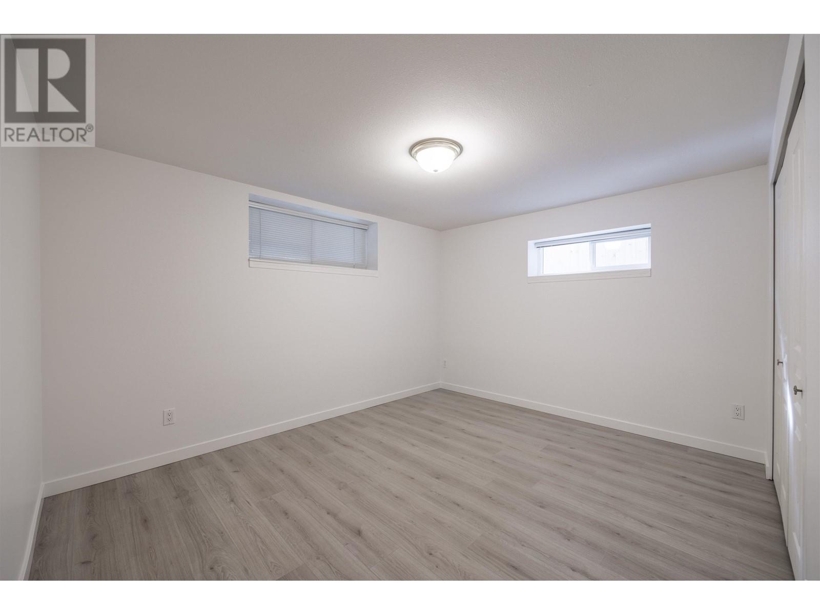 5680 Cedarwood Street, Burnaby, British Columbia  V5G 2K6 - Photo 32 - R2995320