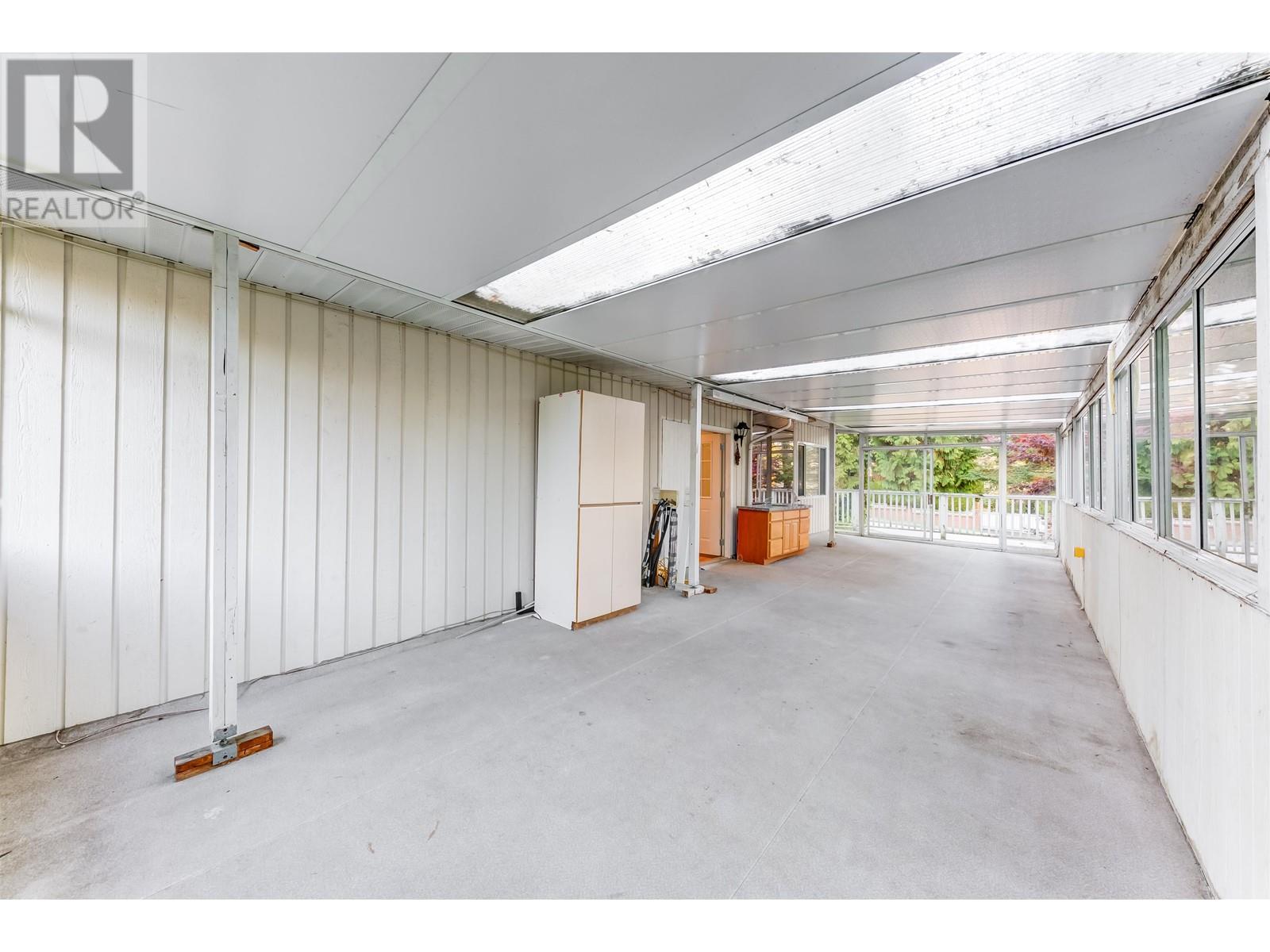 7674 Burris Street, Burnaby, British Columbia  V5E 1Z3 - Photo 27 - R2995350