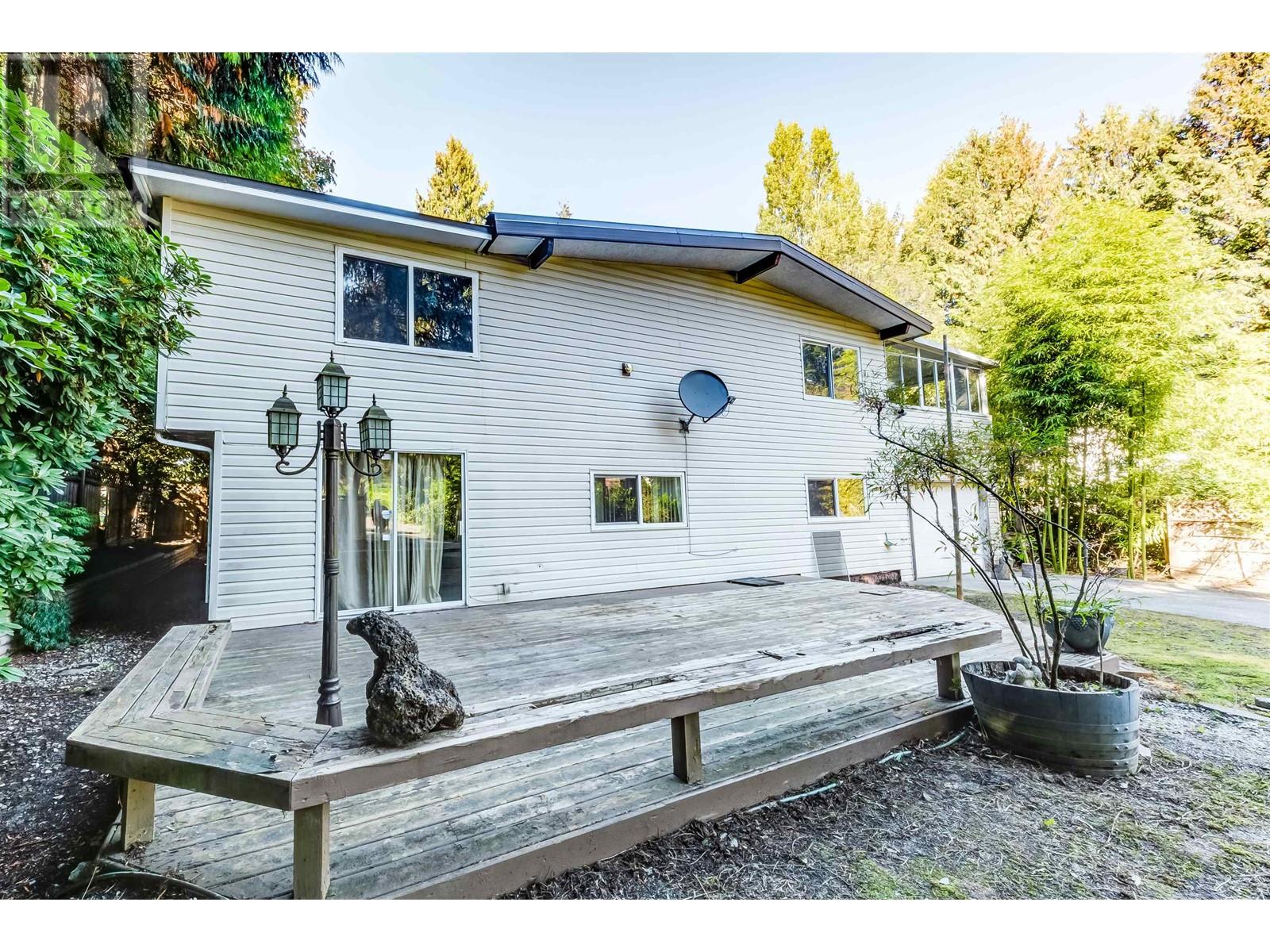 7674 Burris Street, Burnaby, British Columbia  V5E 1Z3 - Photo 30 - R2995350