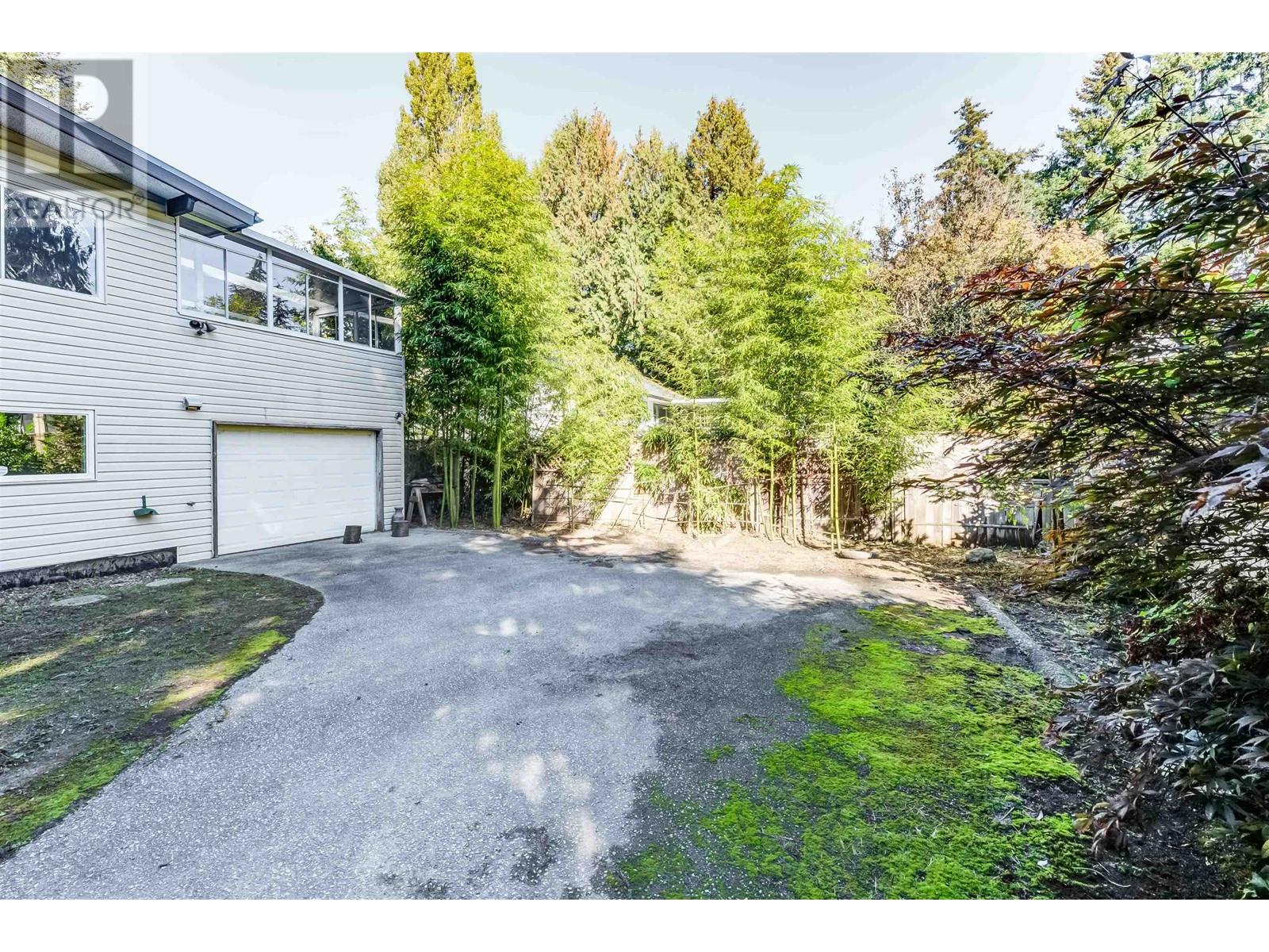 7674 Burris Street, Burnaby, British Columbia  V5E 1Z3 - Photo 31 - R2995350