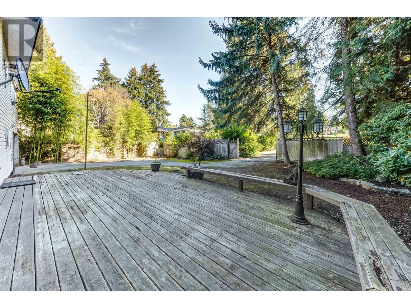 7674 Burris Street, Burnaby, British Columbia  V5E 1Z3 - Photo 32 - R2995350