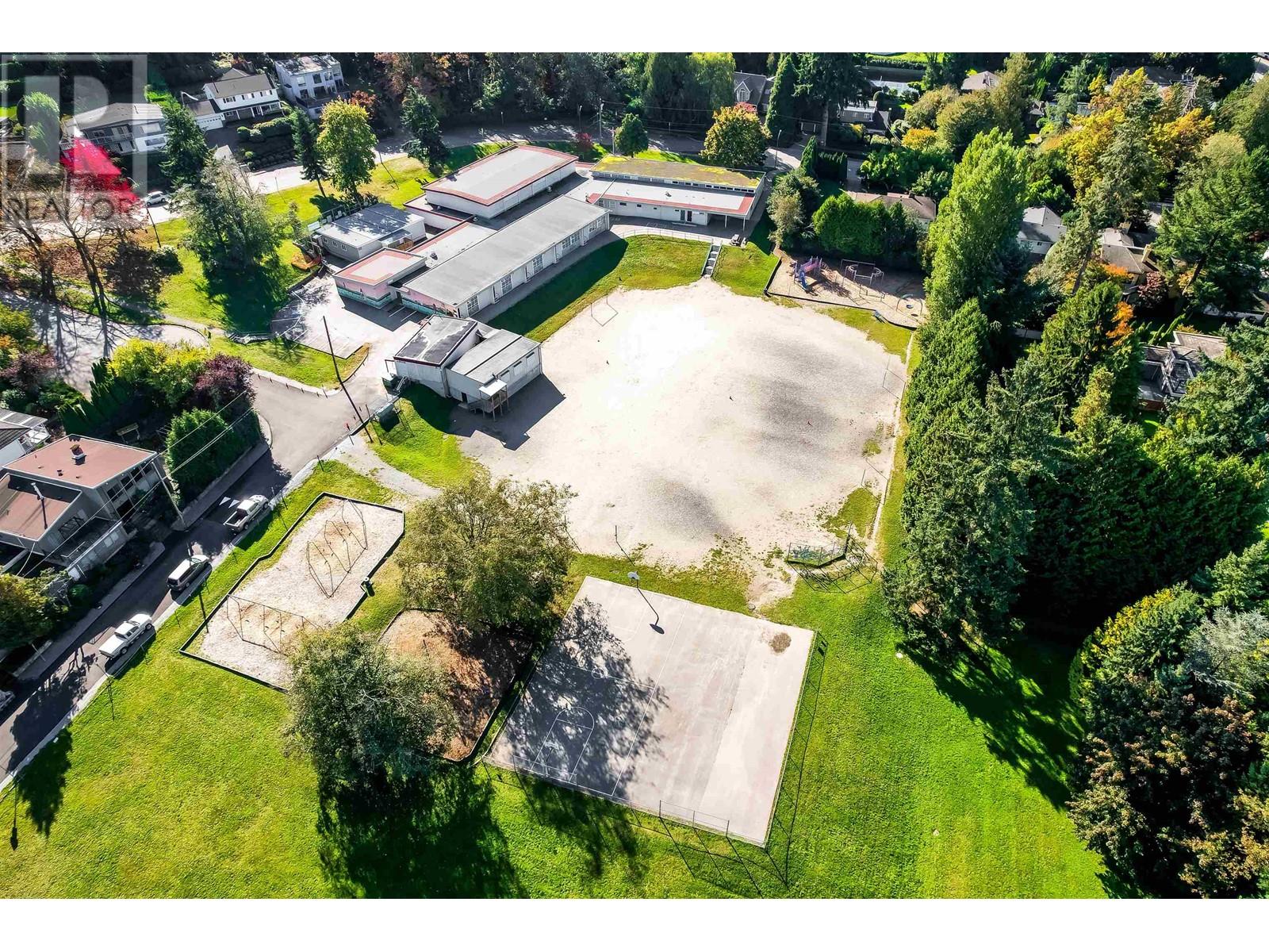 7674 Burris Street, Burnaby, British Columbia  V5E 1Z3 - Photo 33 - R2995350