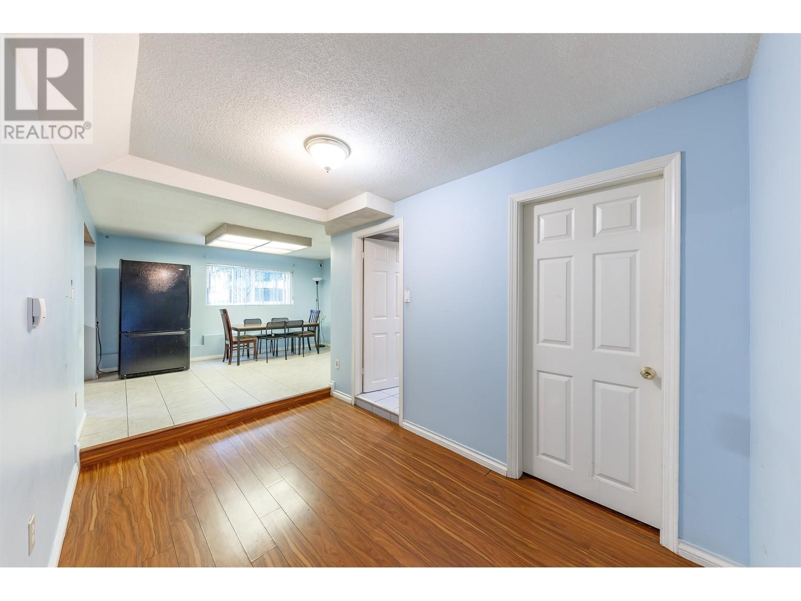 7674 Burris Street, Burnaby, British Columbia  V5E 1Z3 - Photo 8 - R2995350