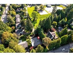 7674 Burris Street, Burnaby, Ca