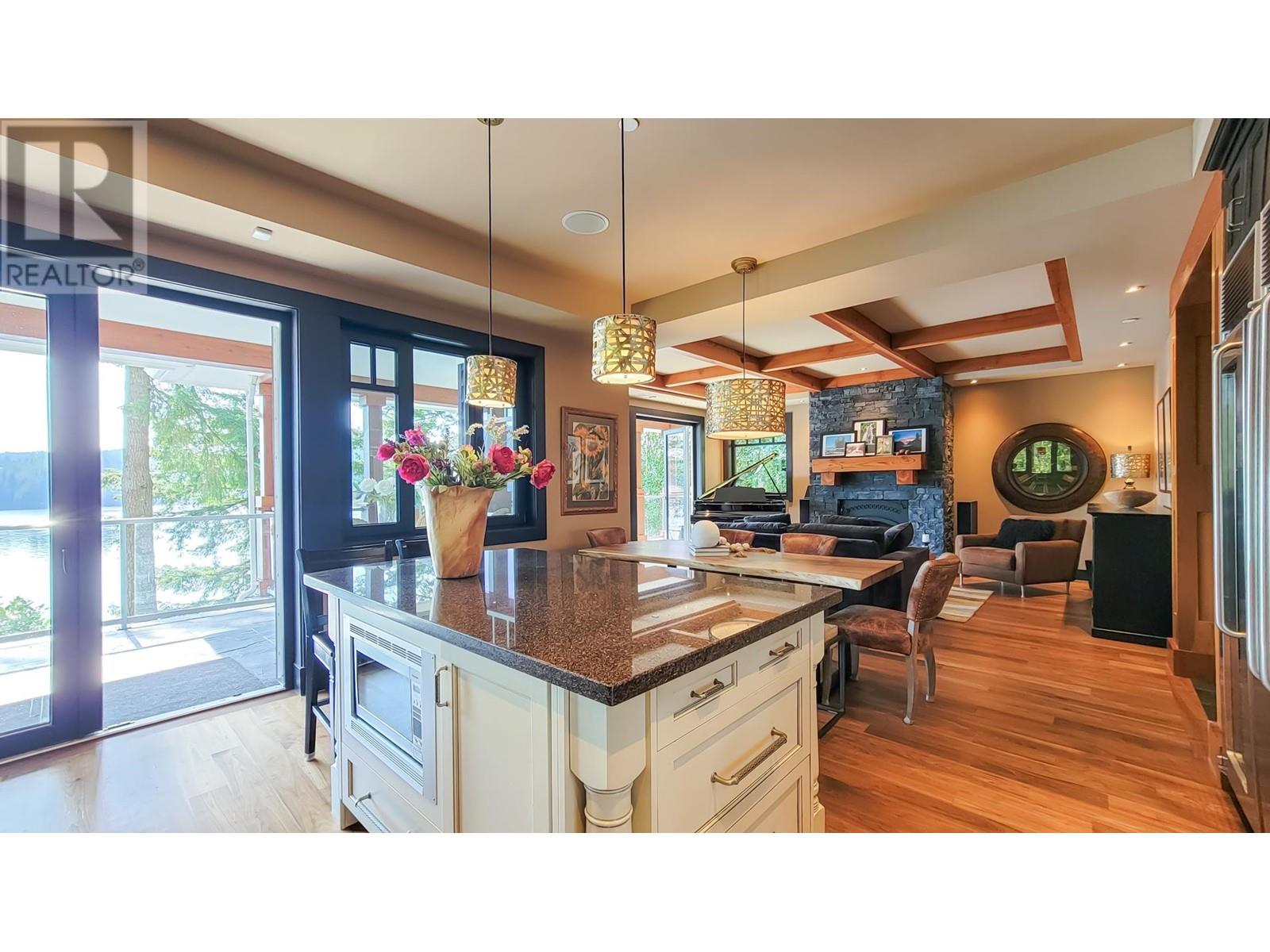 5125 Indian River Drive, North Vancouver, British Columbia  V7G 2T6 - Photo 14 - R2995360