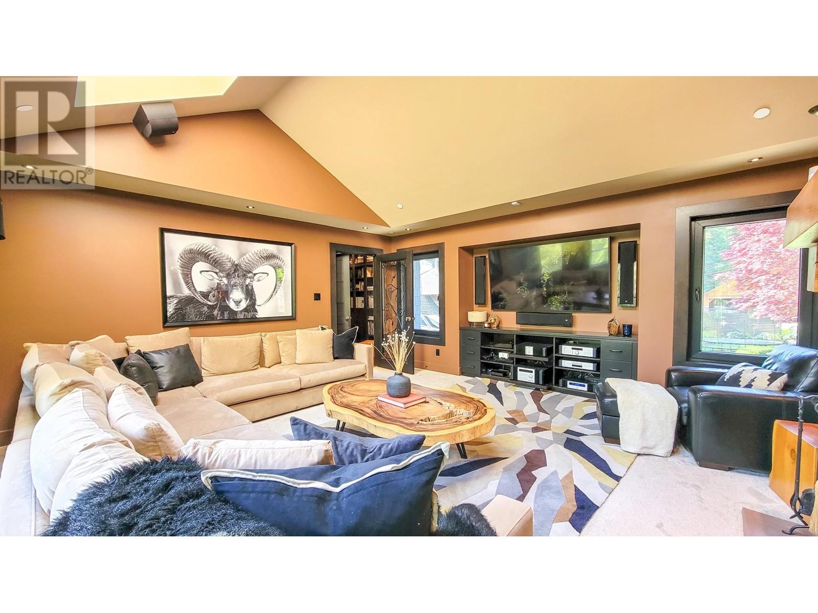 5125 Indian River Drive, North Vancouver, British Columbia  V7G 2T6 - Photo 19 - R2995360