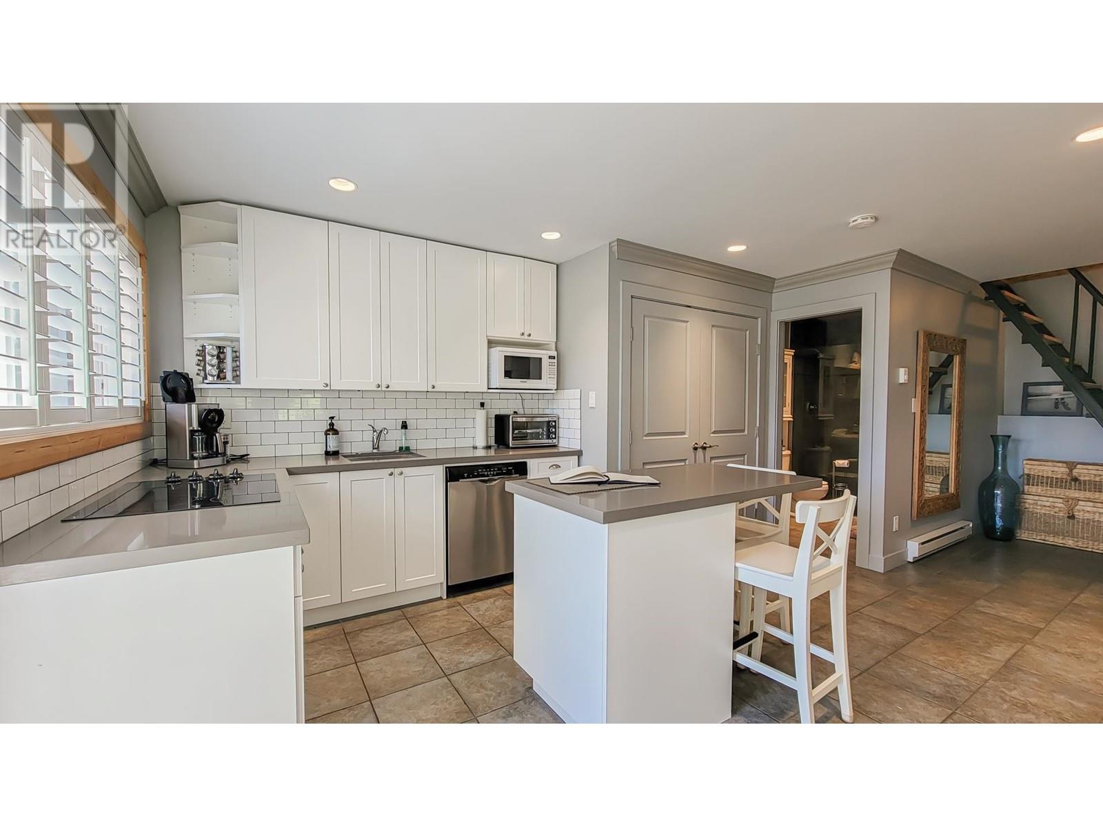 5125 Indian River Drive, North Vancouver, British Columbia  V7G 2T6 - Photo 37 - R2995360