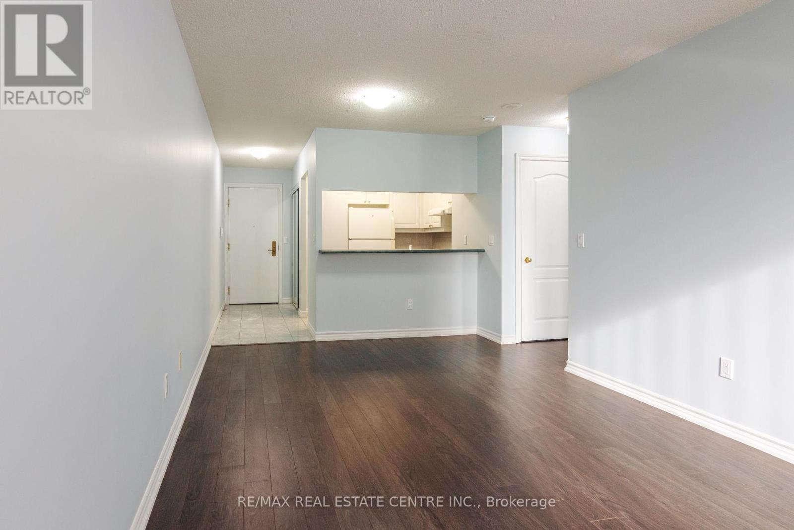 1108 - 18 Sommerset Way, Toronto, Ontario  M2N 6X5 - Photo 11 - C12109117