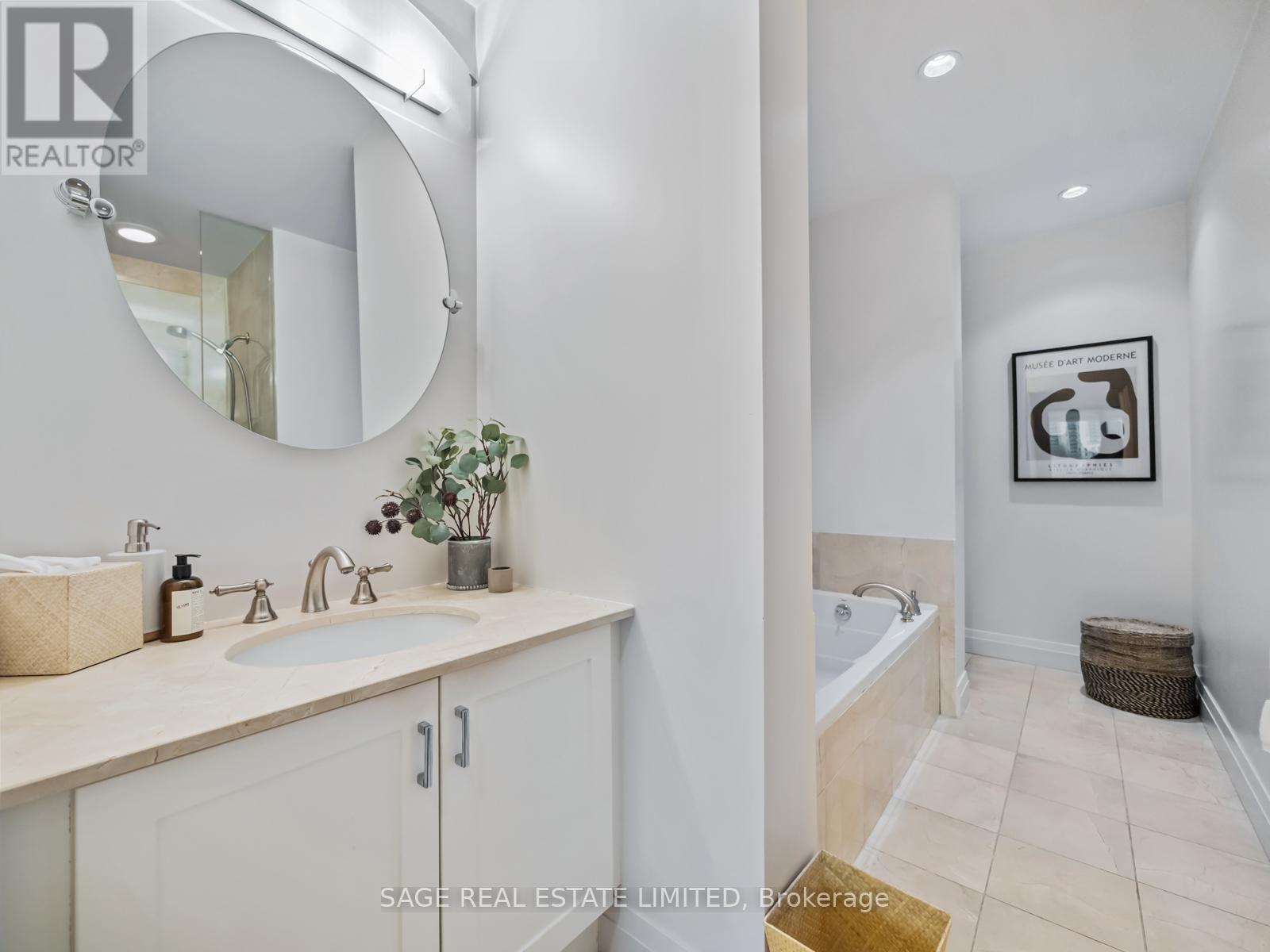 507 - 20 Scrivener Square, Toronto, Ontario  M4W 3X9 - Photo 33 - C12109122