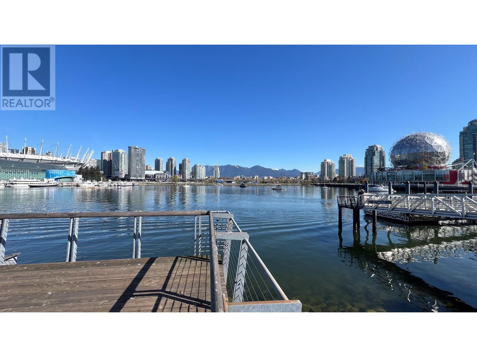 1711 Manitoba Street, Vancouver, British Columbia  V5Y 0H8 - Photo 8 - C8068457