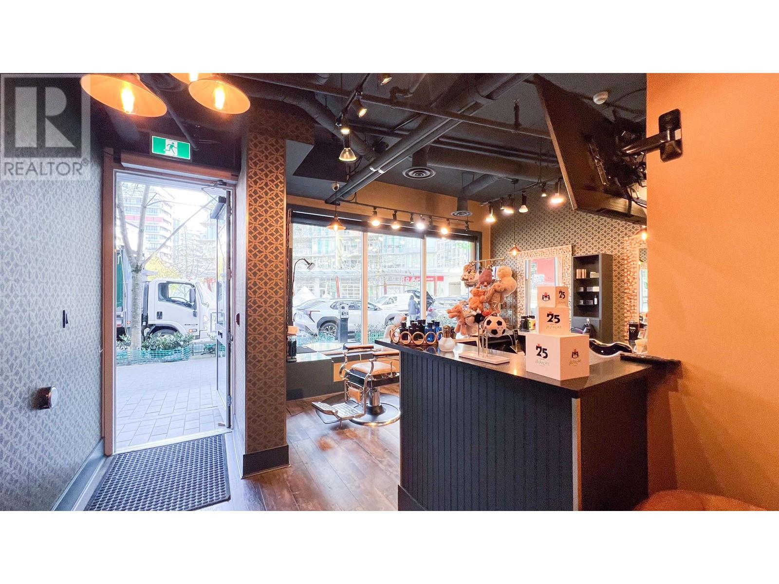 1711 Manitoba Street, Vancouver, British Columbia  V5Y 0H8 - Photo 4 - C8068457