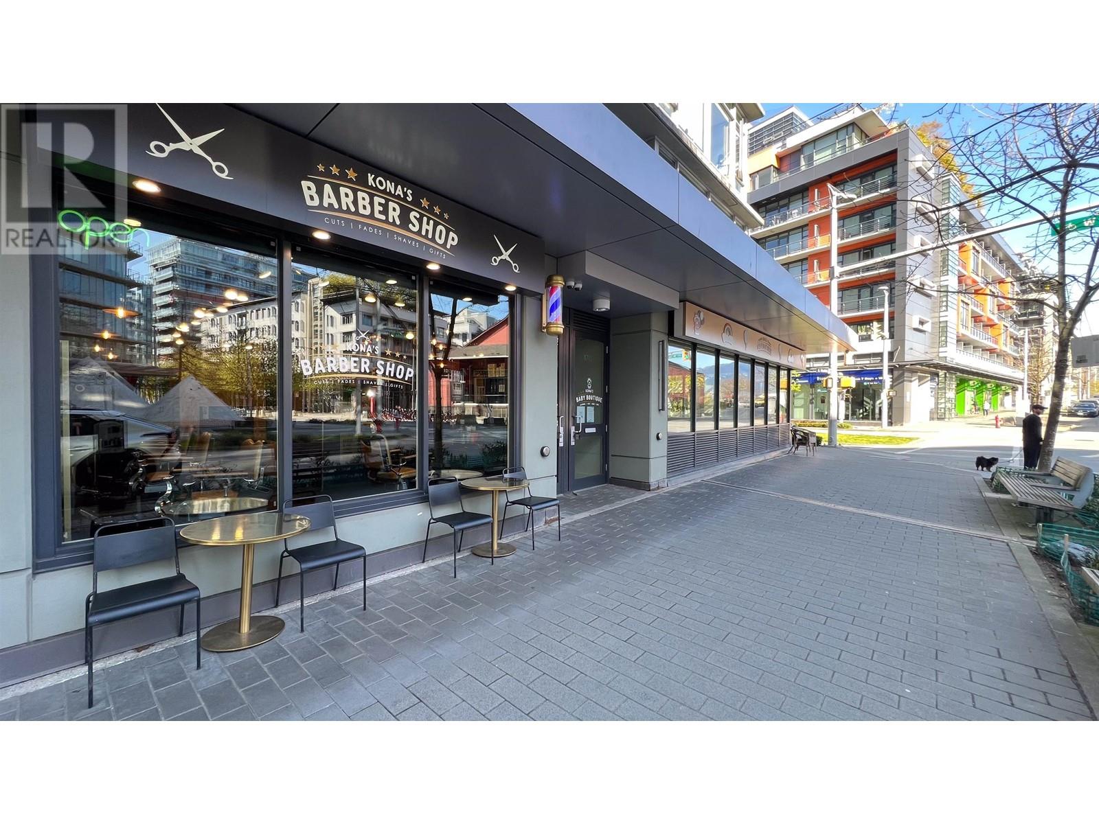 1711 Manitoba Street, Vancouver, British Columbia  V5Y 0H8 - Photo 1 - C8068457
