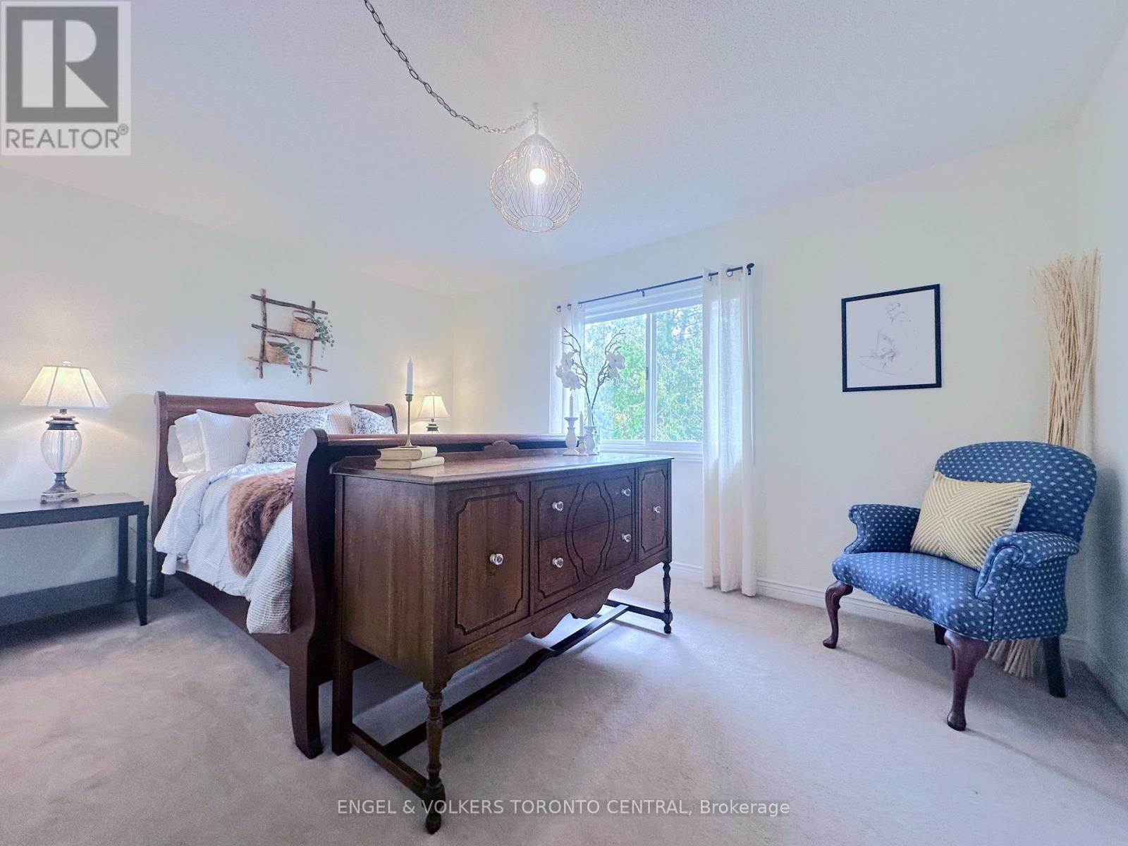Photo 27 of 45 for 204 Killarney Grove