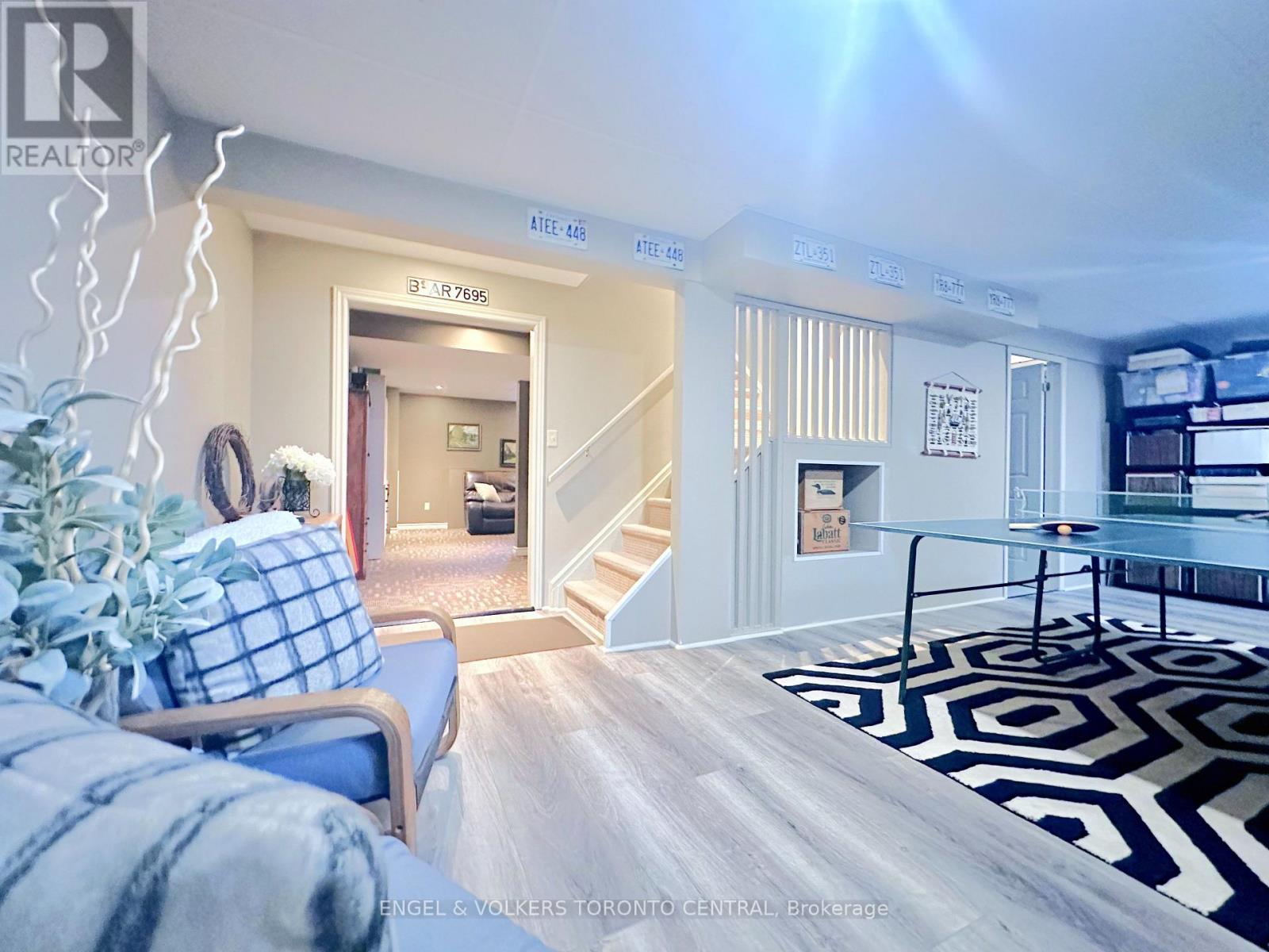 Photo 32 of 45 for 204 Killarney Grove