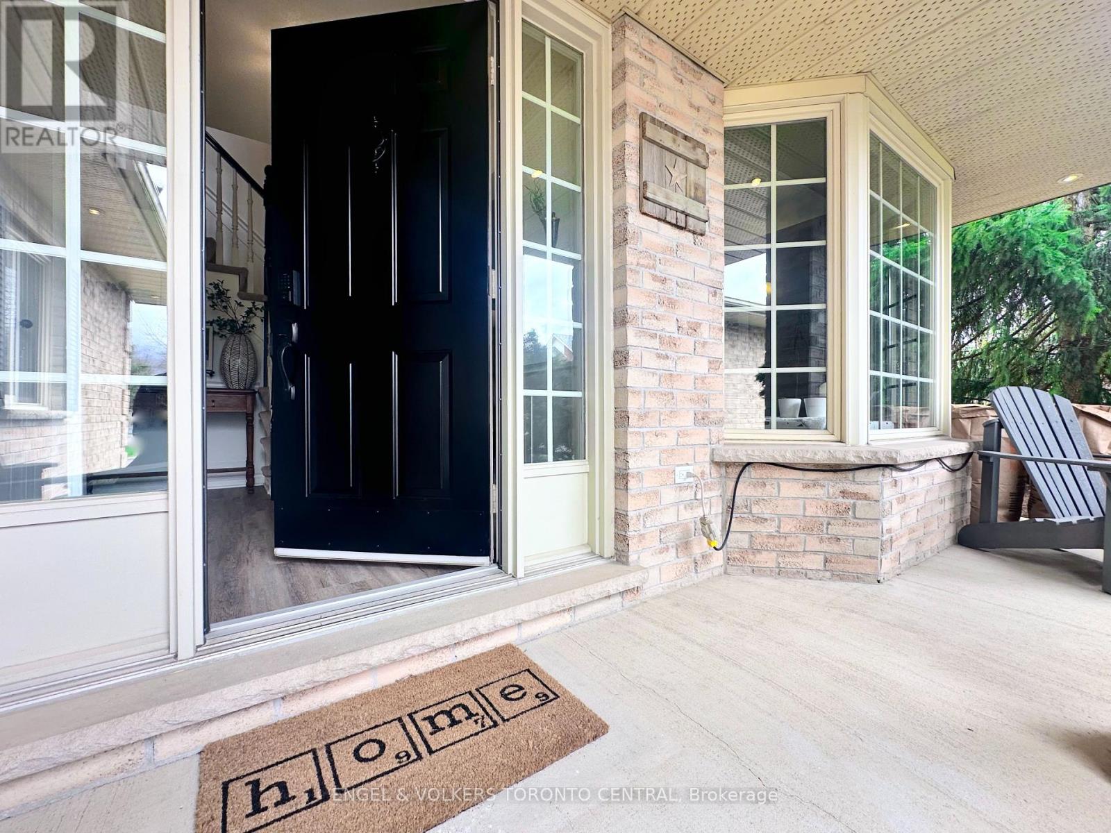 Photo 33 of 45 for 204 Killarney Grove
