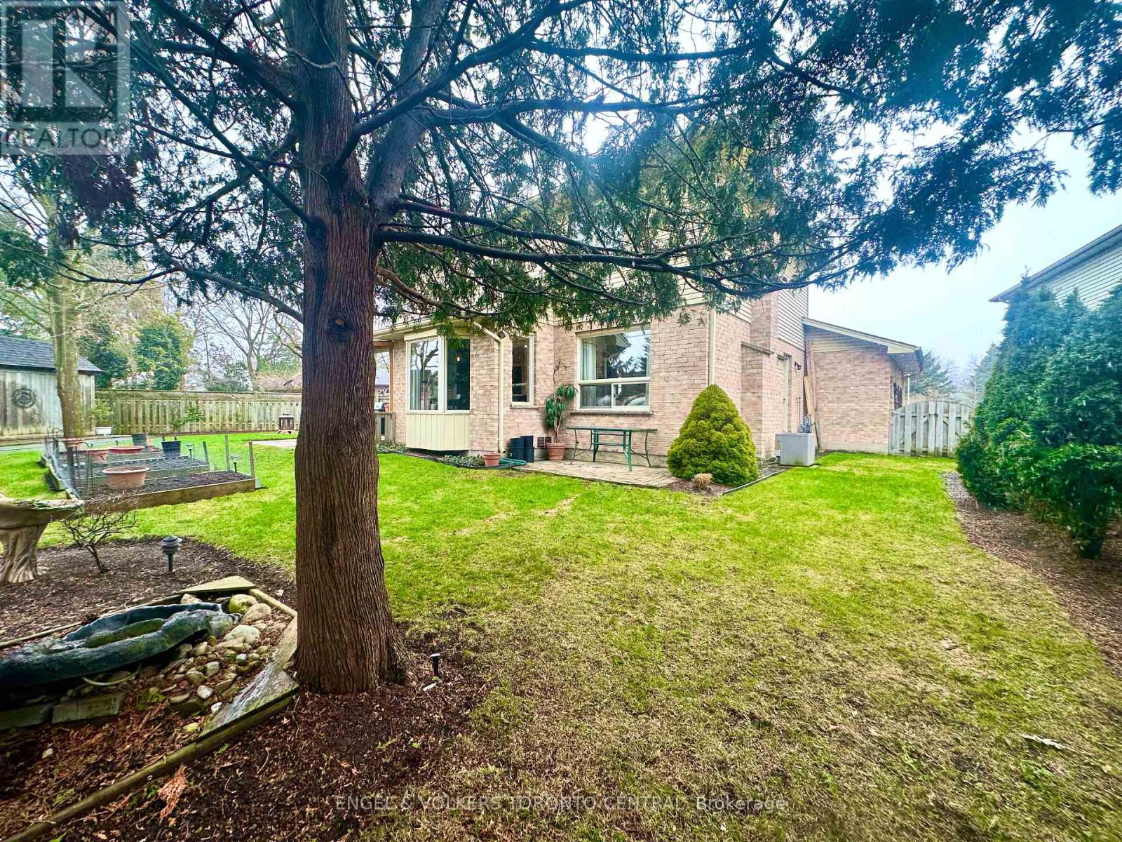 Photo 42 of 45 for 204 Killarney Grove