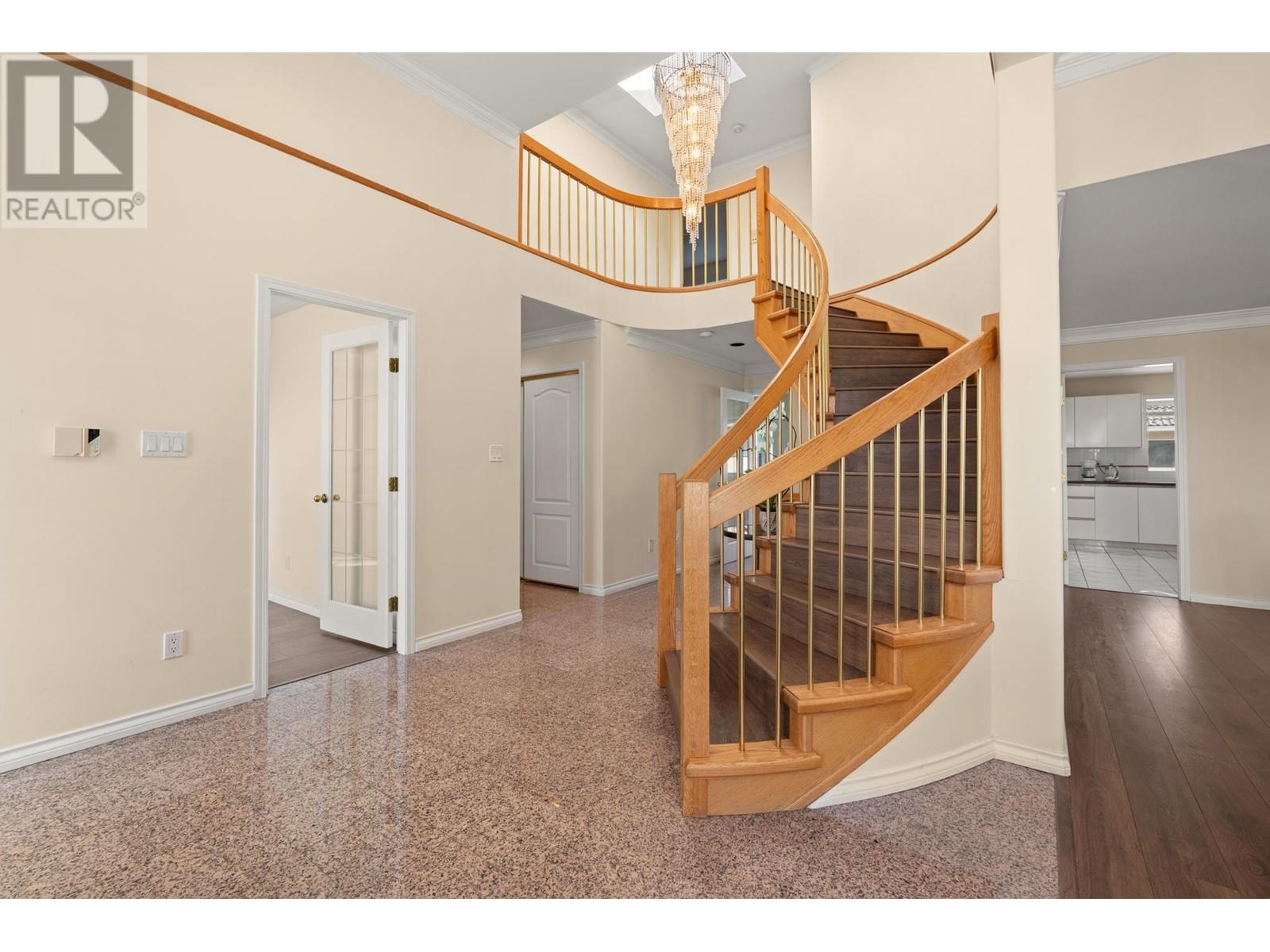 Property at 4055 NAPIER STREET image 3