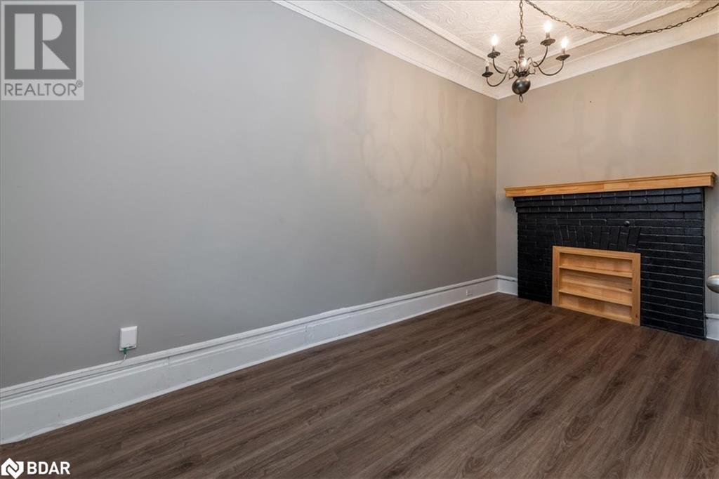 218 West Street N, Orillia, Ontario  L3V 5L8 - Photo 15 - 40722406
