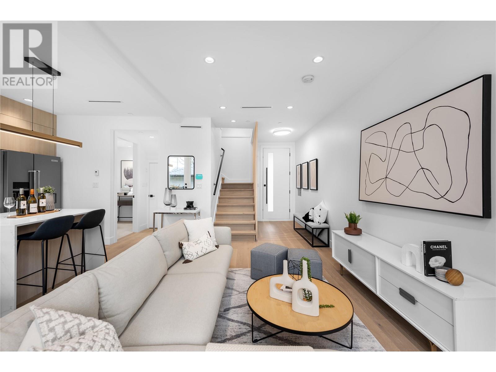 2038 E 1st Avenue, Vancouver, British Columbia  V5N 1B5 - Photo 5 - R2995415