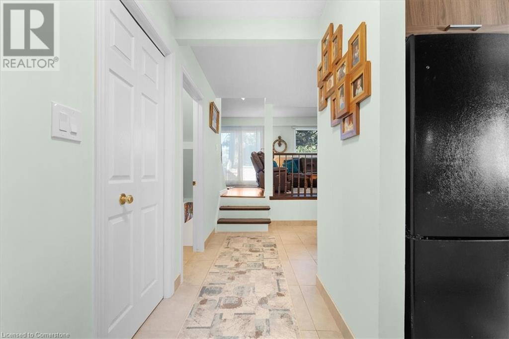122 Lakeshore Road Unit# 8, St. Catharines, Ontario  L2N 6N6 - Photo 6 - 40722418