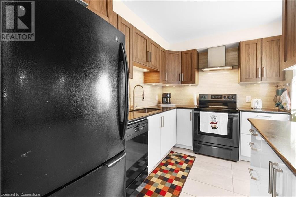 122 Lakeshore Road Unit# 8, St. Catharines, Ontario  L2N 6N6 - Photo 9 - 40722418