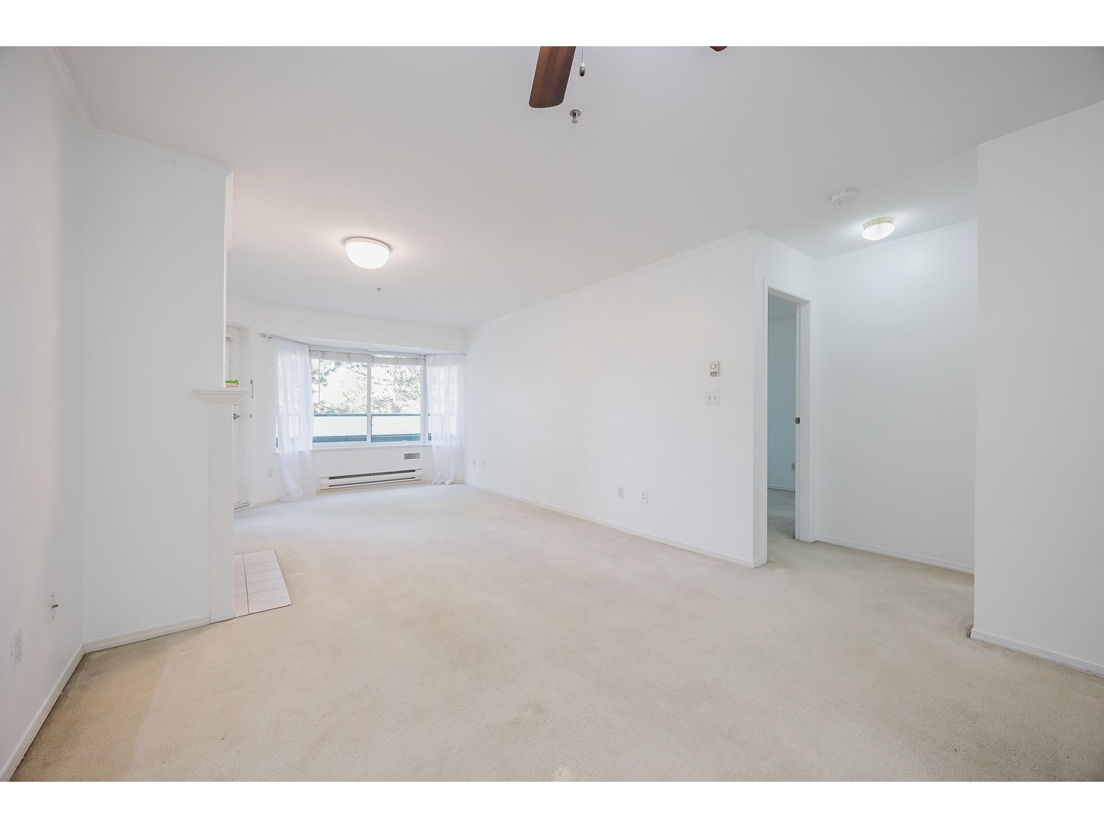 206 2962 Trethewey Street, Abbotsford, British Columbia  V2T 4M3 - Photo 12 - R2990896