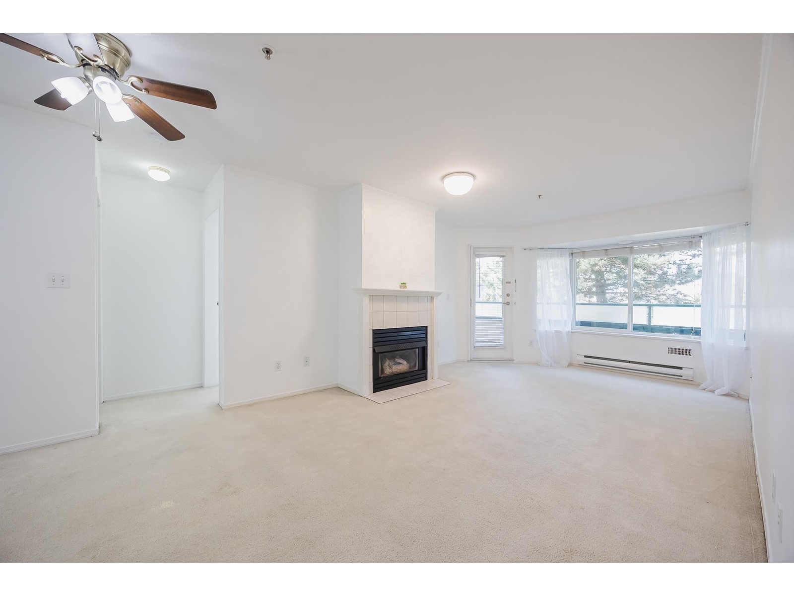 206 2962 Trethewey Street, Abbotsford, British Columbia  V2T 4M3 - Photo 14 - R2990896