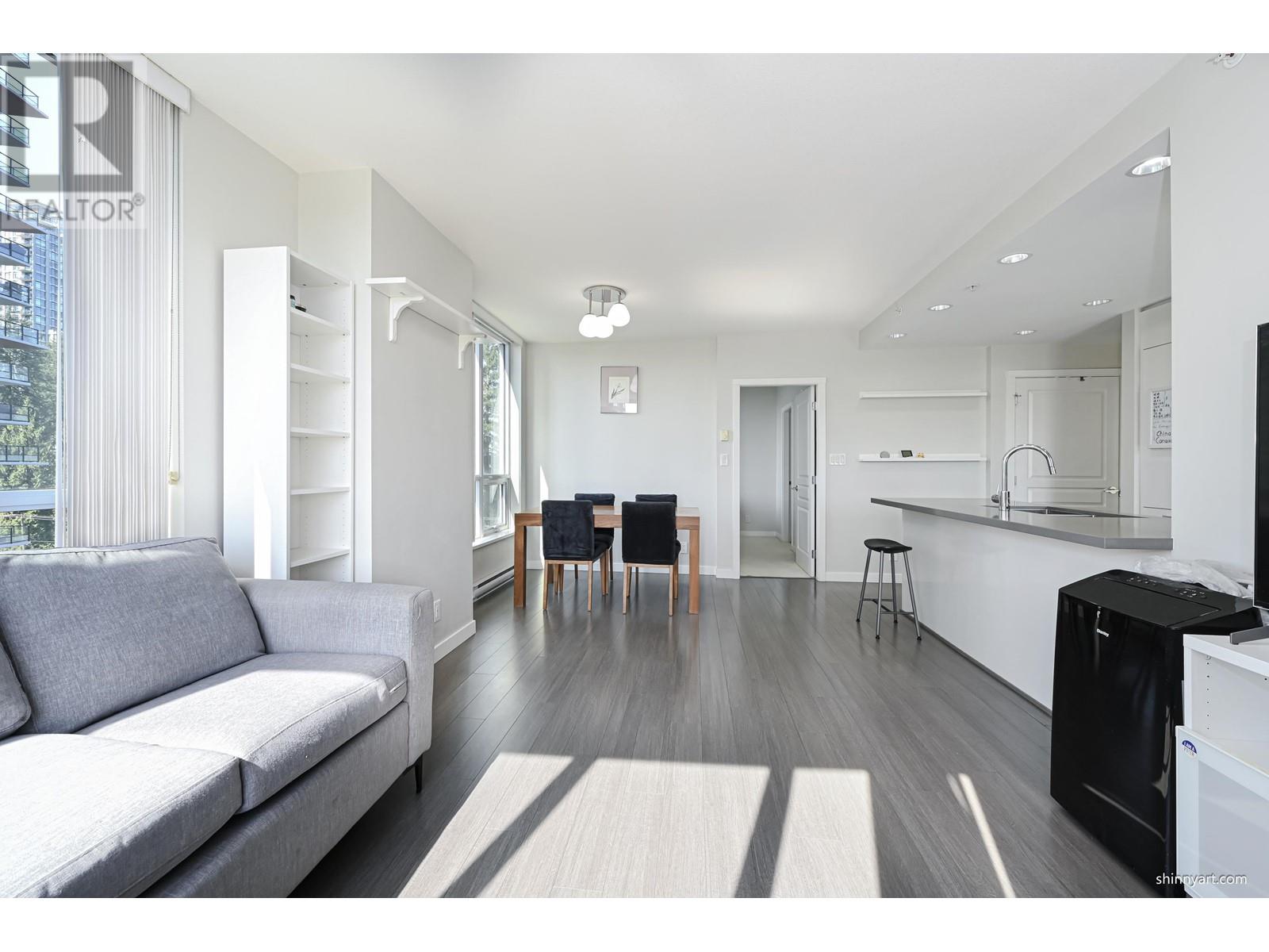 703 3093 Windsor Gate, Coquitlam, British Columbia  V3B 0N2 - Photo 19 - R2995411