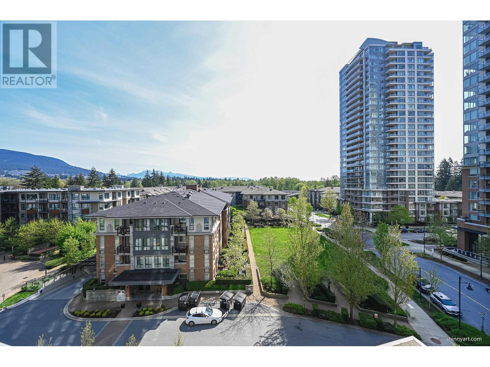 703 3093 Windsor Gate, Coquitlam, British Columbia  V3B 0N2 - Photo 5 - R2995411