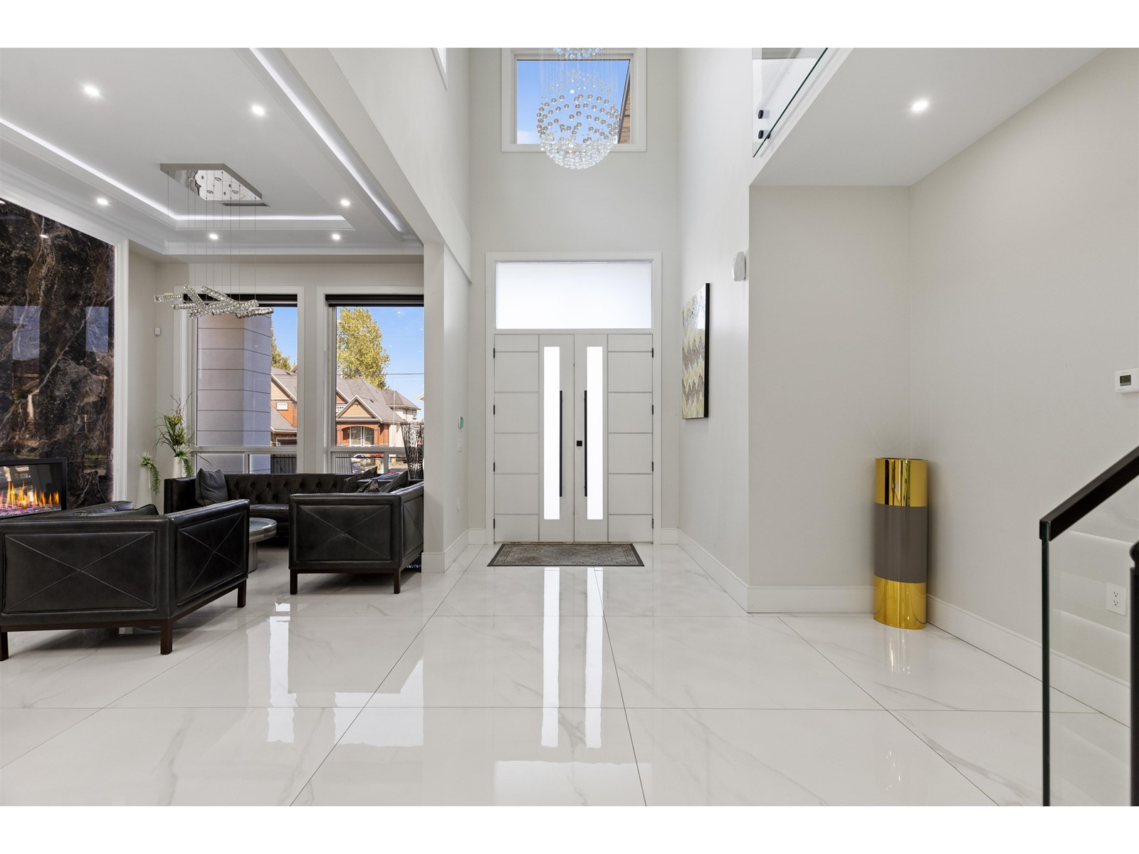 Property at 10851 130 STREET image 4