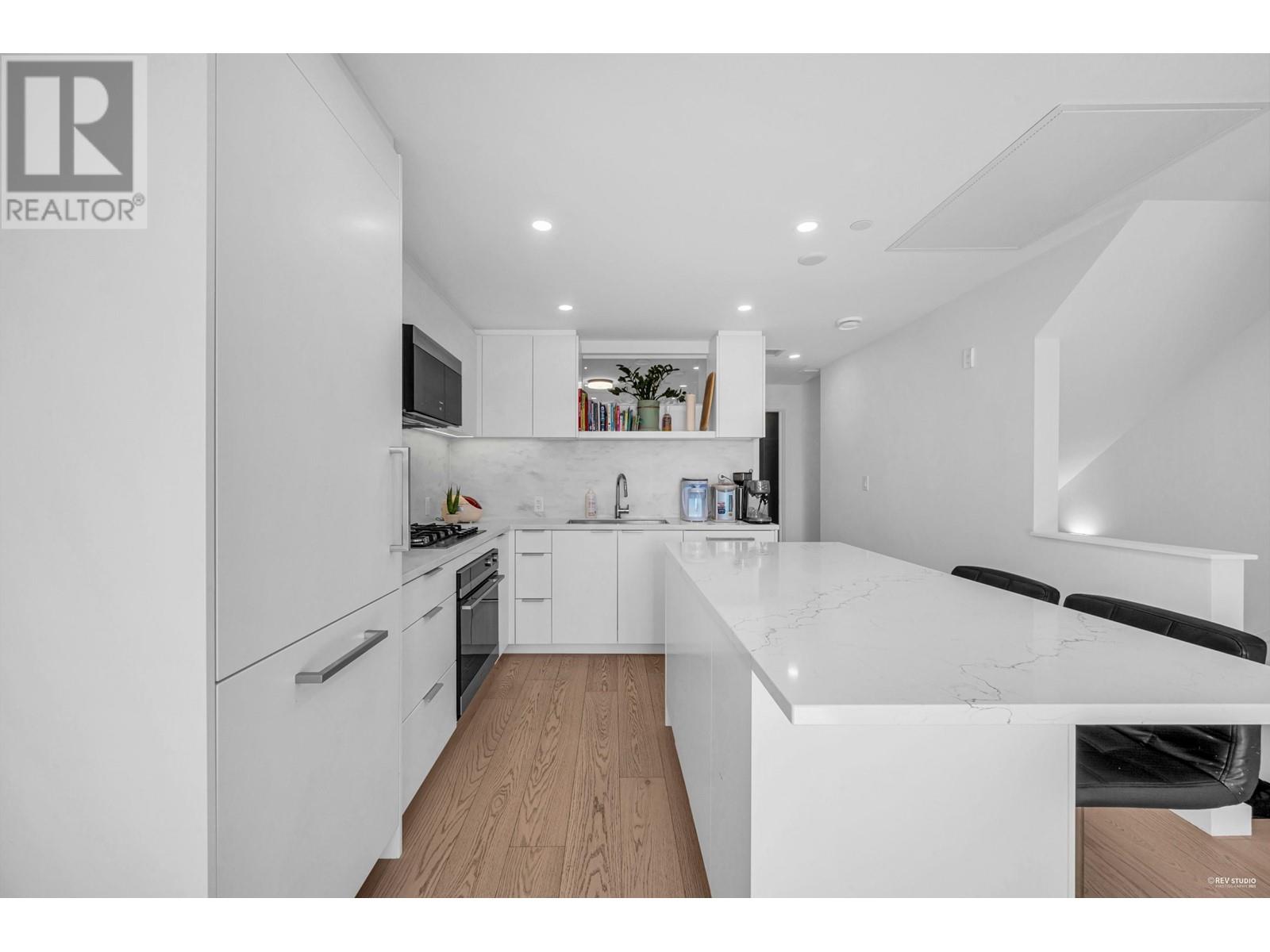 116 650 E 2nd Street, North Vancouver, British Columbia  V7L 0H5 - Photo 5 - R2995343