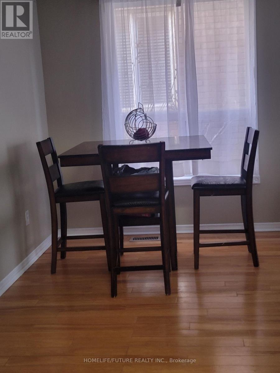 Property at 14 PEACHLEAF CRESCENT image 2