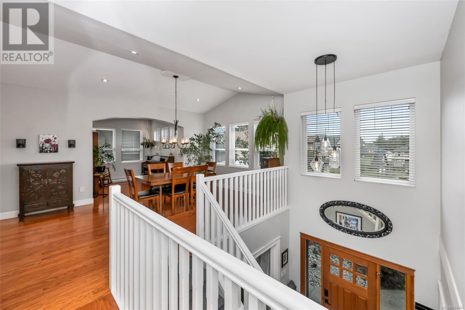983 Alumroot Close, Langford, British Columbia  V9C 4M8 - Photo 11 - 994484