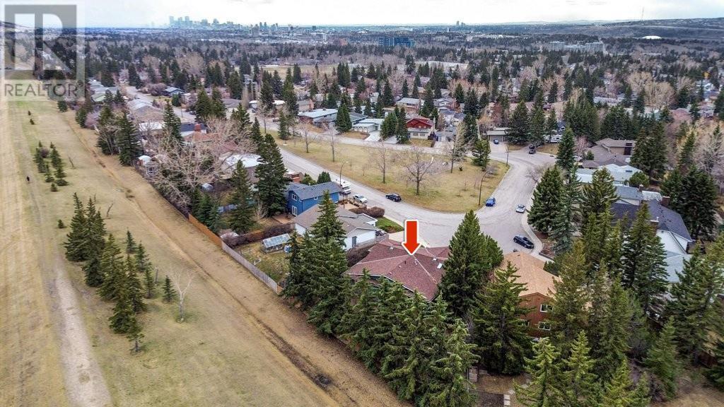 588 Dalmeny Hill Nw, Calgary, Alberta  T3A 1T6 - Photo 5 - A2212887