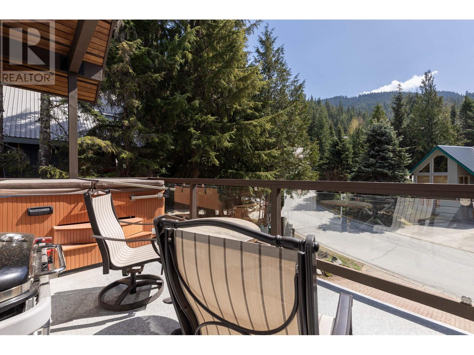 Property at 2405 LOS LENAS PLACE image 5